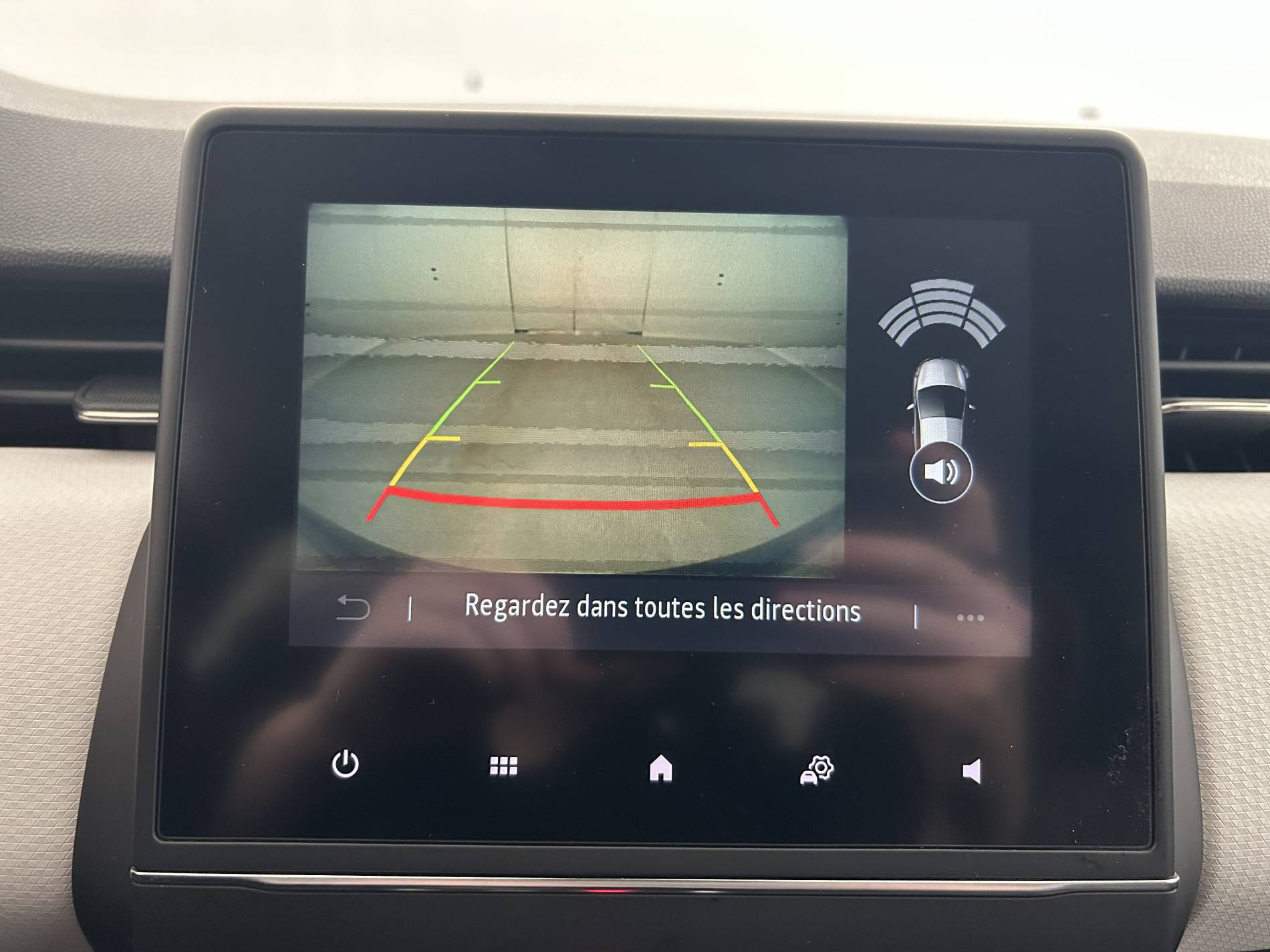 Vente en ligne Renault Clio 5 Clio TCe 100 GPL au prix de 14 990 €