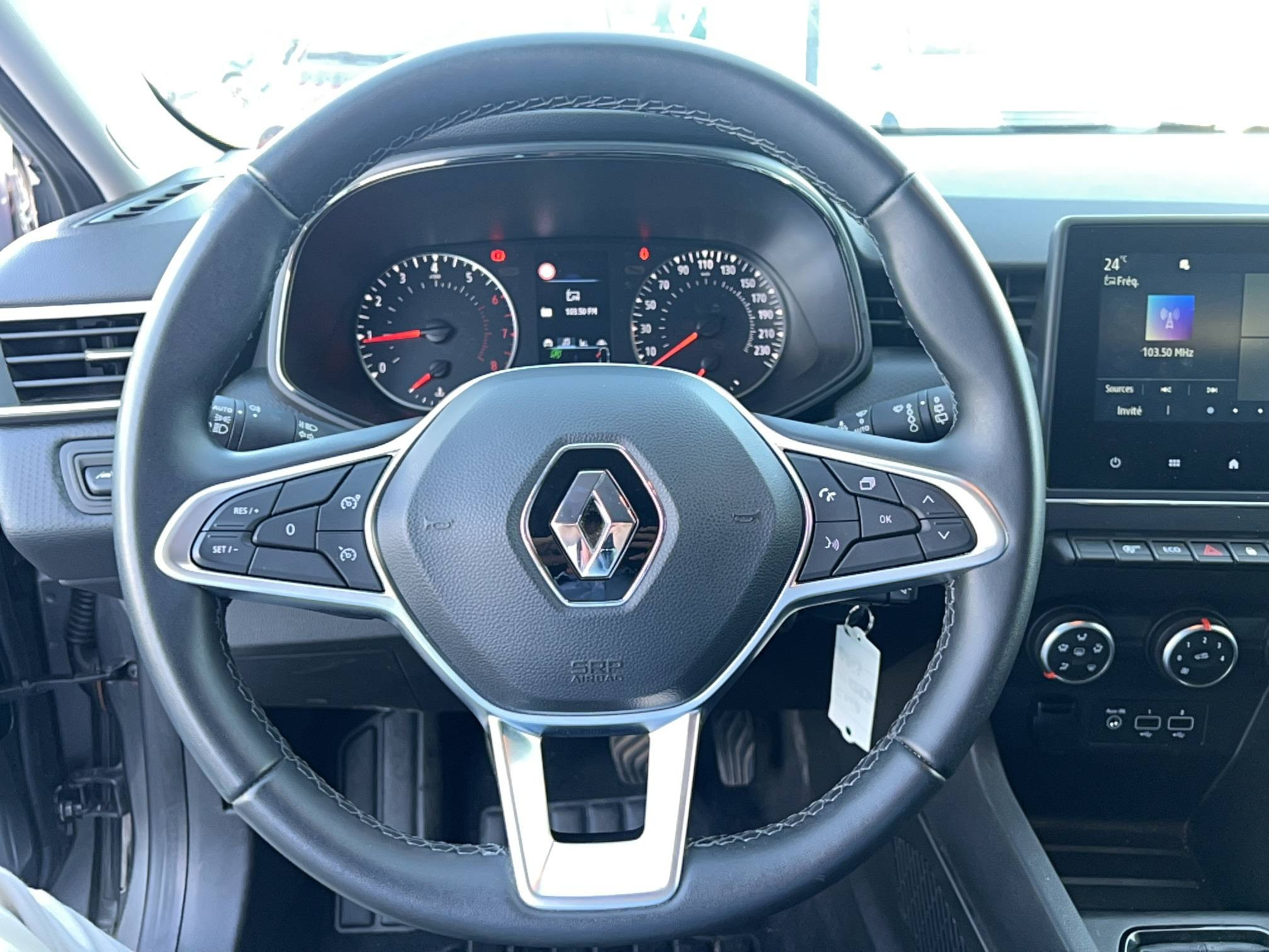 Vente en ligne Renault Clio 5 Clio TCe 90 au prix de 14 290 €