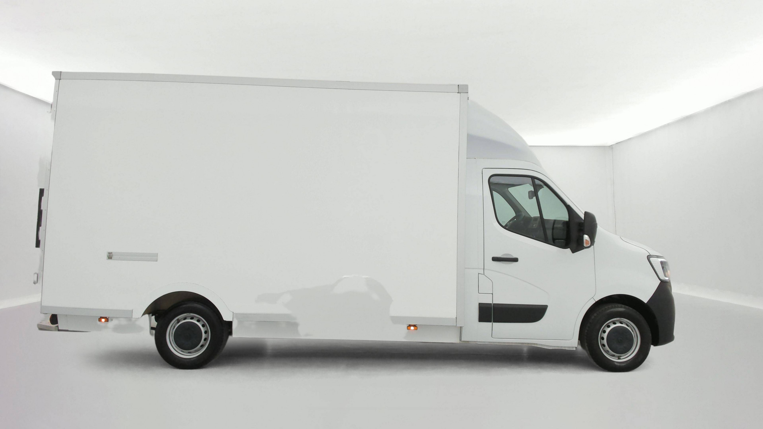 Vente en ligne Renault Master 3 Châssis Cabine MASTER PHC TRAC F3500 L3H1 BLUE DCI 145 EURO VI au prix de 31 990 €