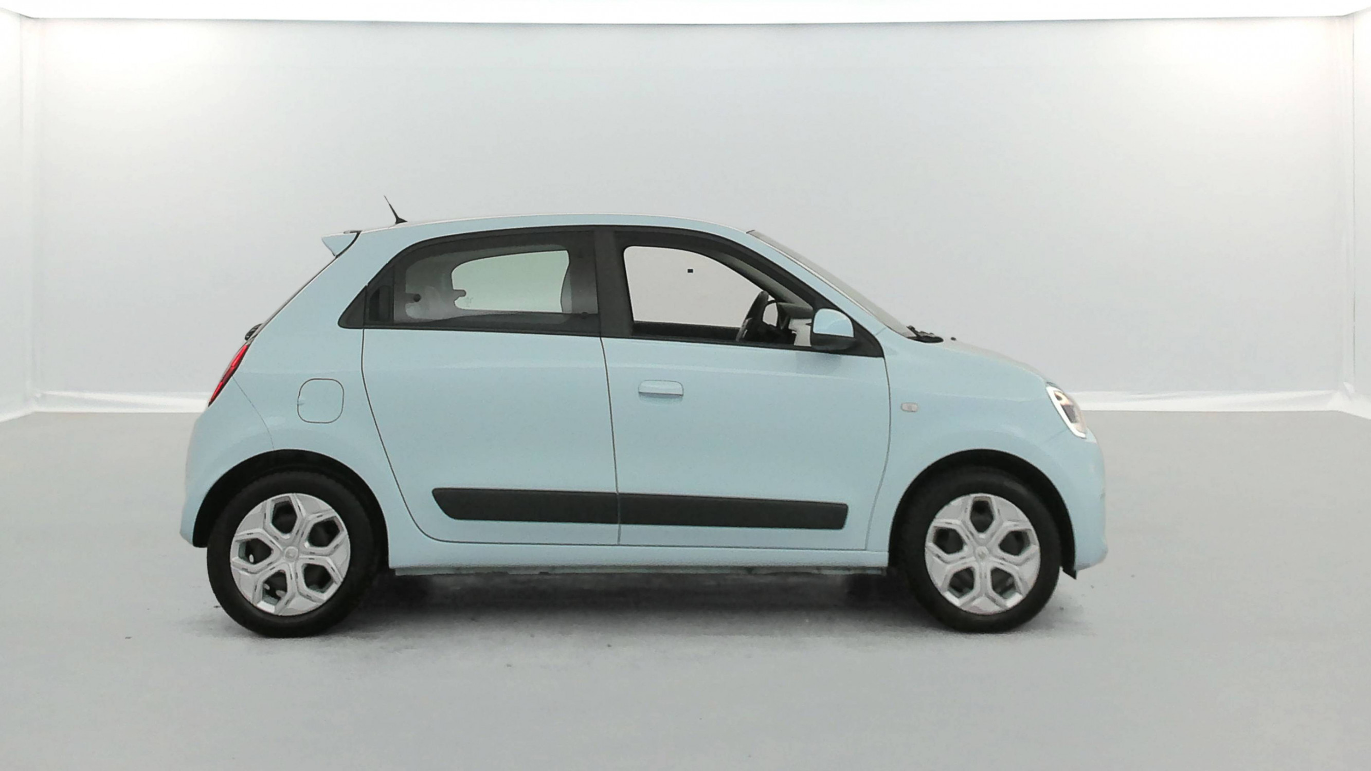 Vente en ligne Renault Twingo 3  SCe 65 - 21 au prix de 11 990 €