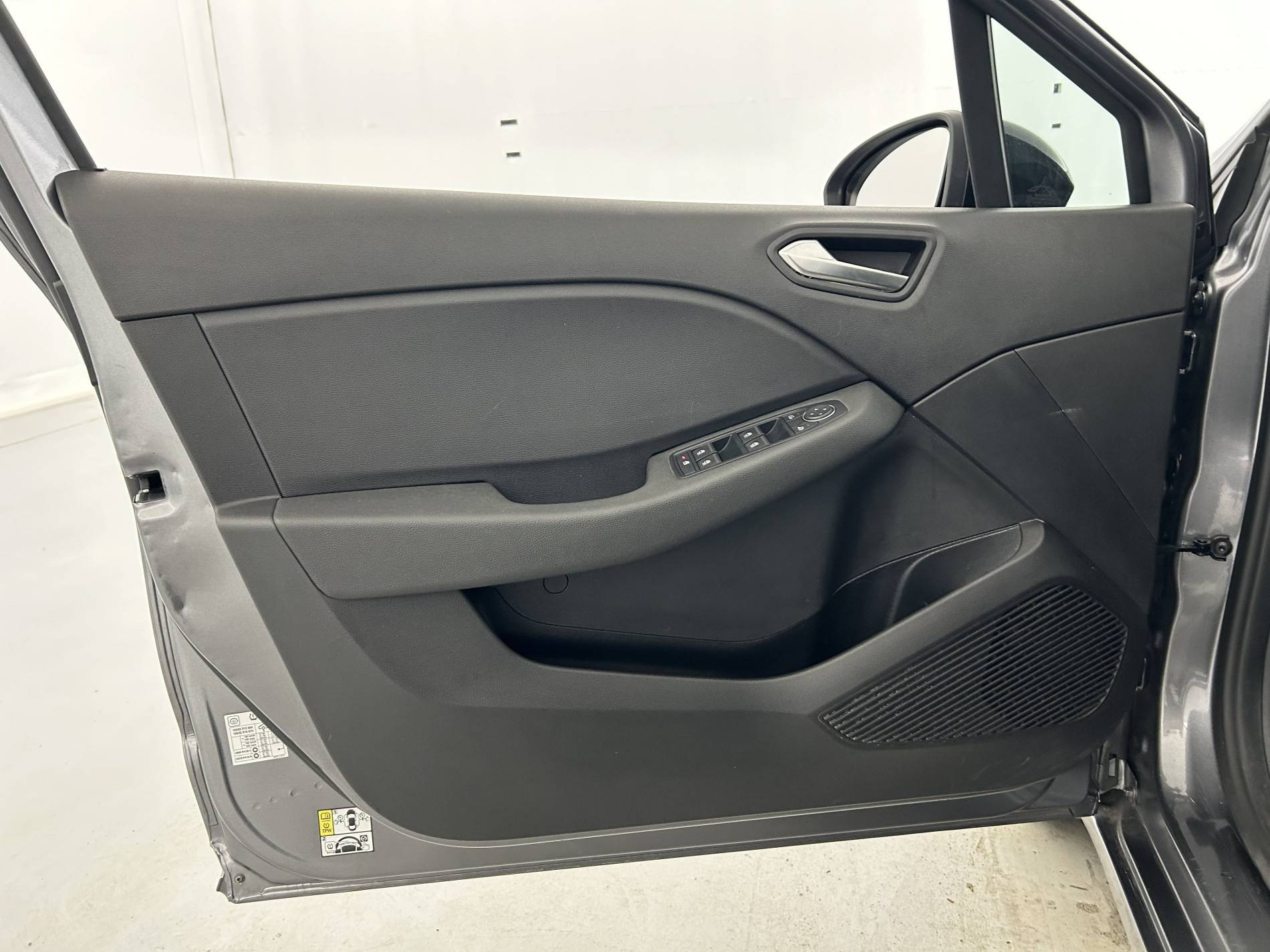 Vente en ligne Renault Clio 5 Clio SCe 65 au prix de 12 790 €