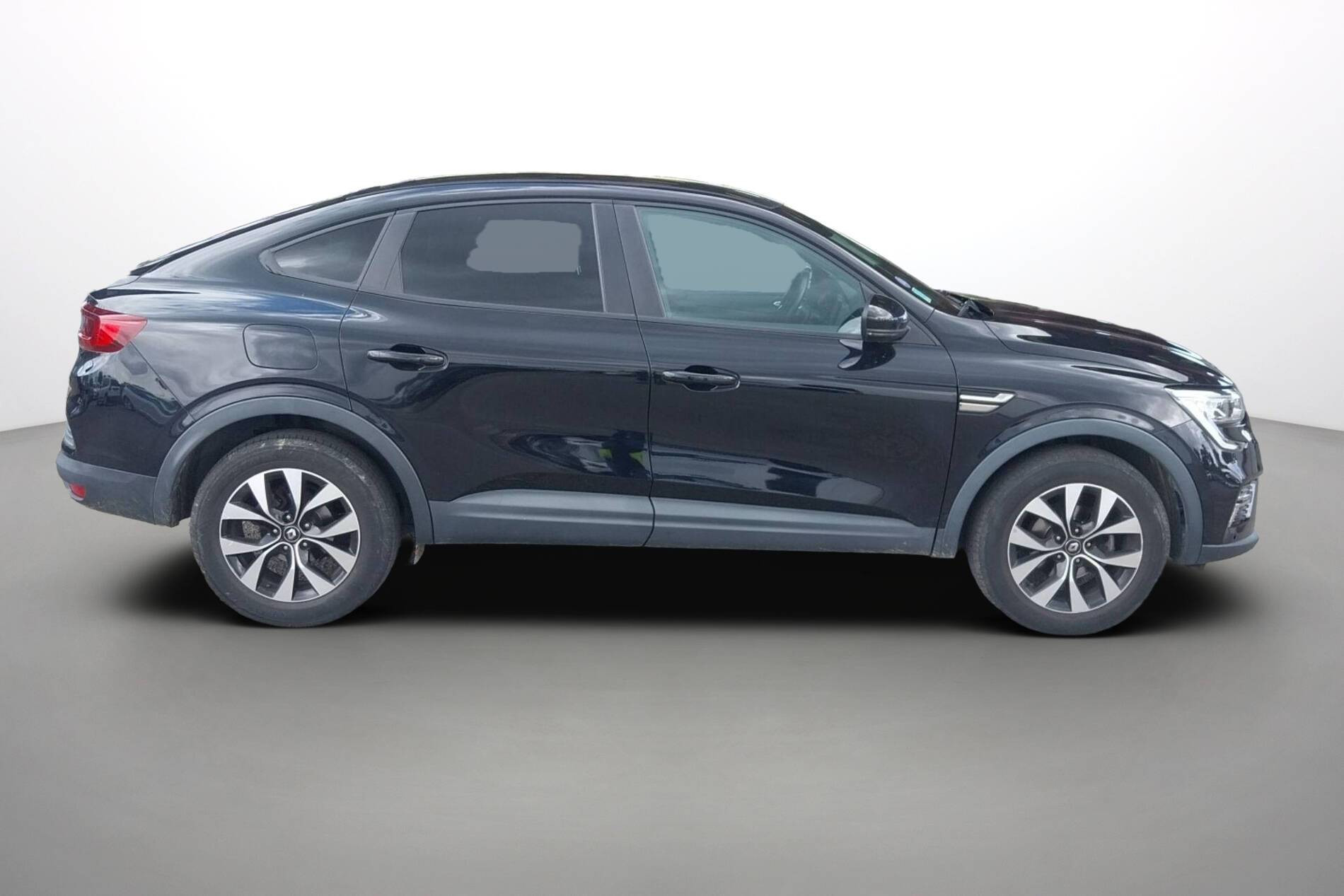 Vente en ligne Renault Arkana  mild hybrid 140 EDC FAP - 22 au prix de 18 000 €