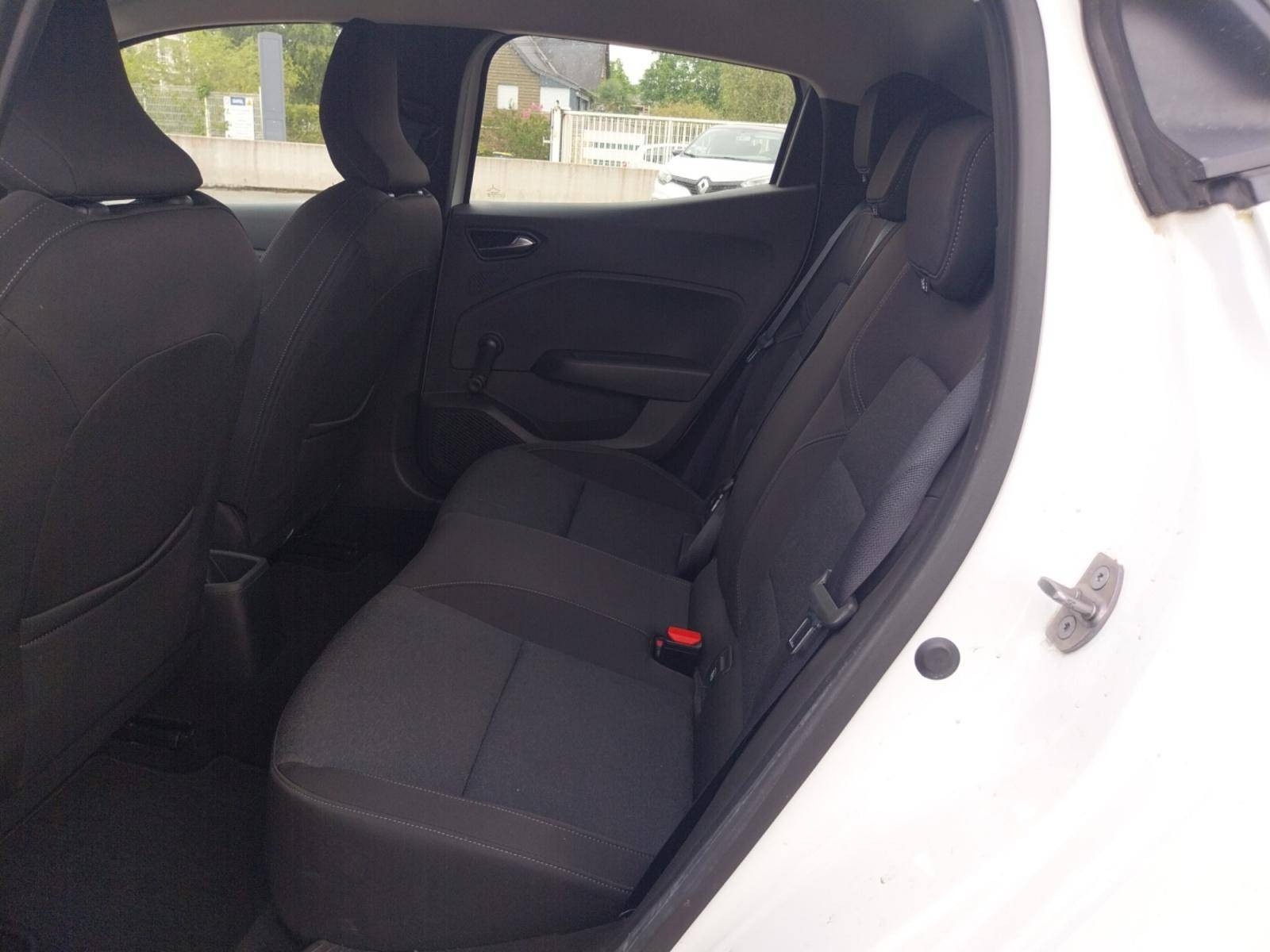 Vente en ligne Renault Clio 5 Clio TCe 90 au prix de 13 990 €