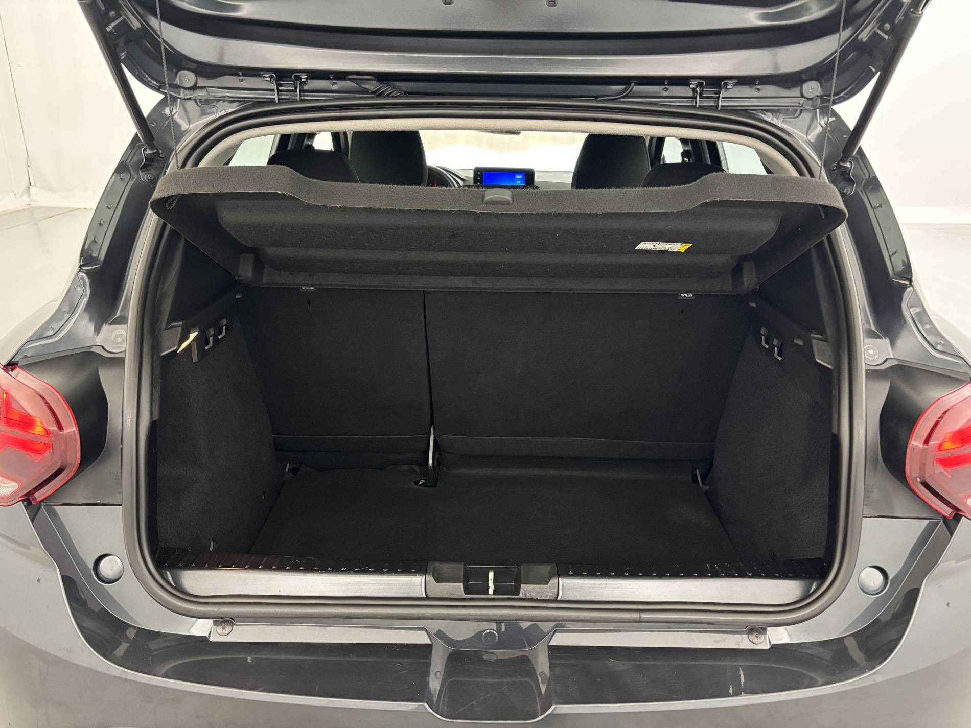 Vente en ligne Dacia Sandero  TCe 90 - 22B au prix de 12 490 €