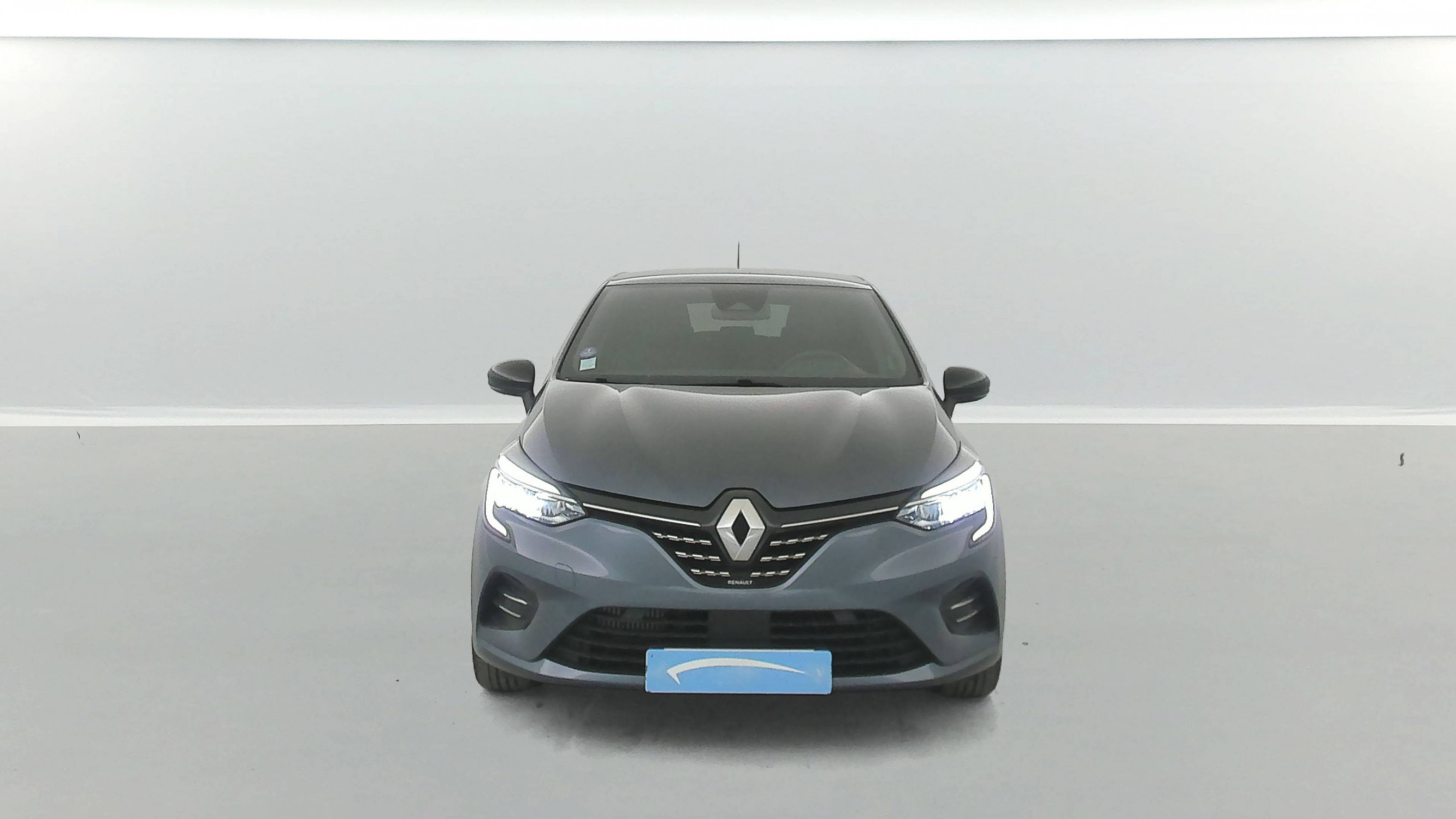Vente en ligne Renault Clio 5 Clio TCe 90 - 21N au prix de 15 290 €
