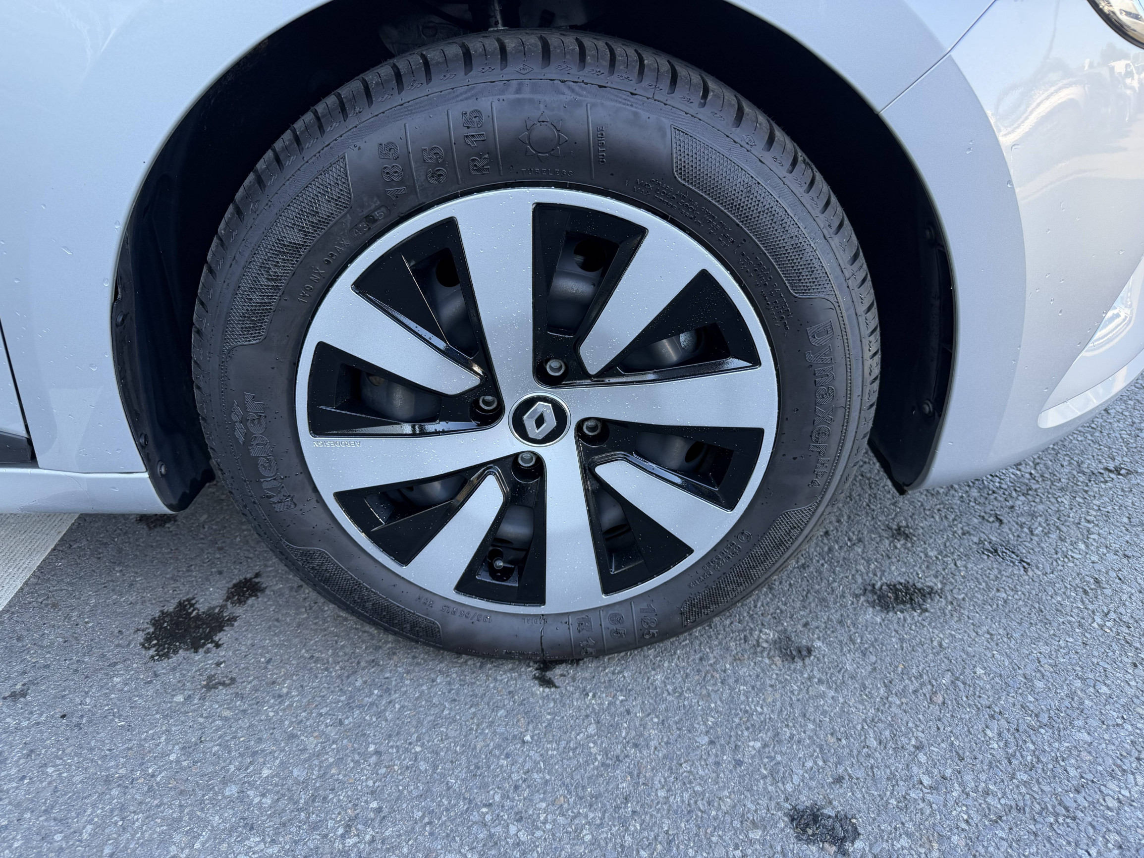 Vente en ligne Renault Clio 5 Clio TCe 90 au prix de 15 490 €