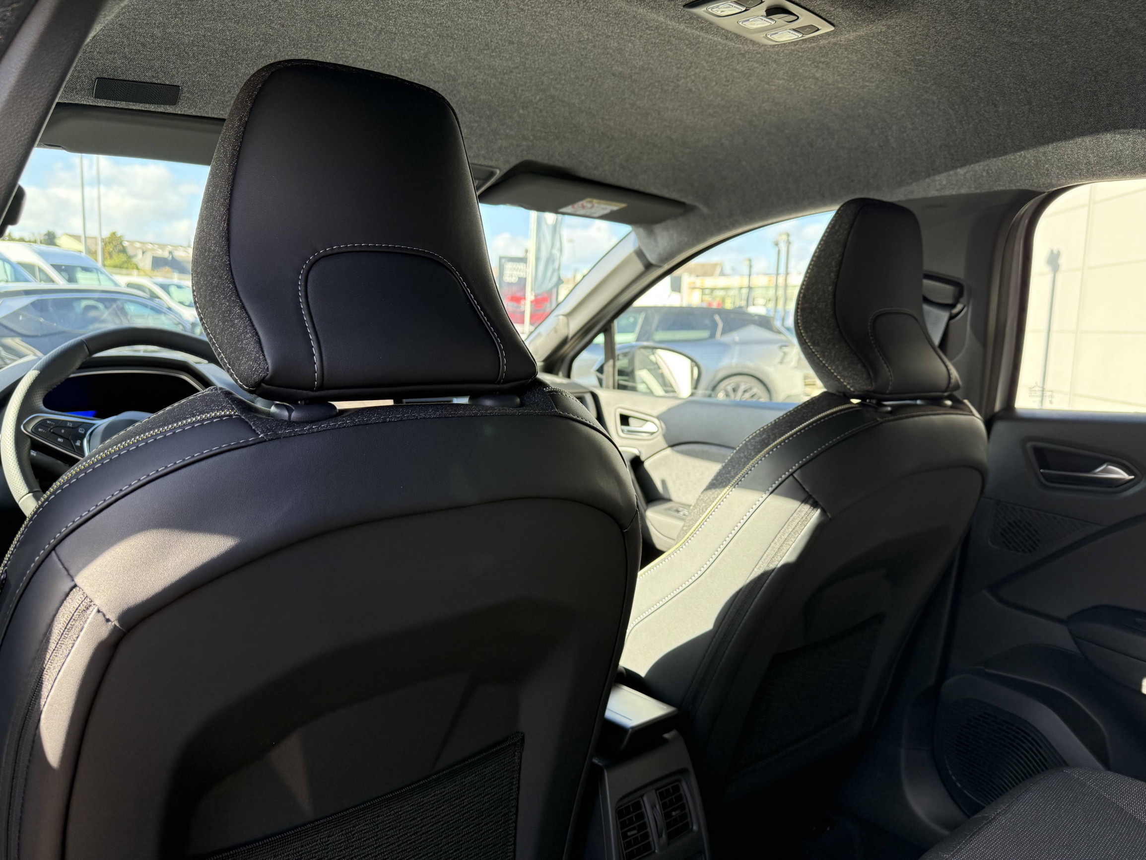 Vente en ligne Renault Symbioz  E-Tech full hybrid 160 ch au prix de 35 400 €