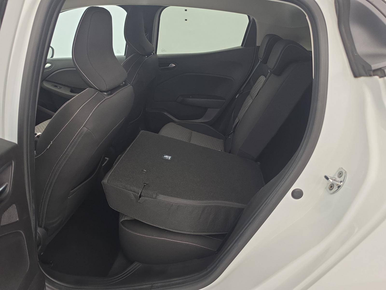 Vente en ligne Renault Clio 5 Clio TCe 90 au prix de 13 950 €