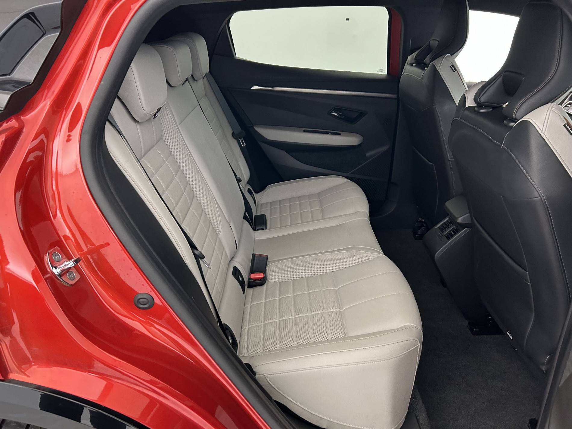 Vente en ligne Renault Megane E-Tech  EV60 220 ch super charge au prix de 24 590 €