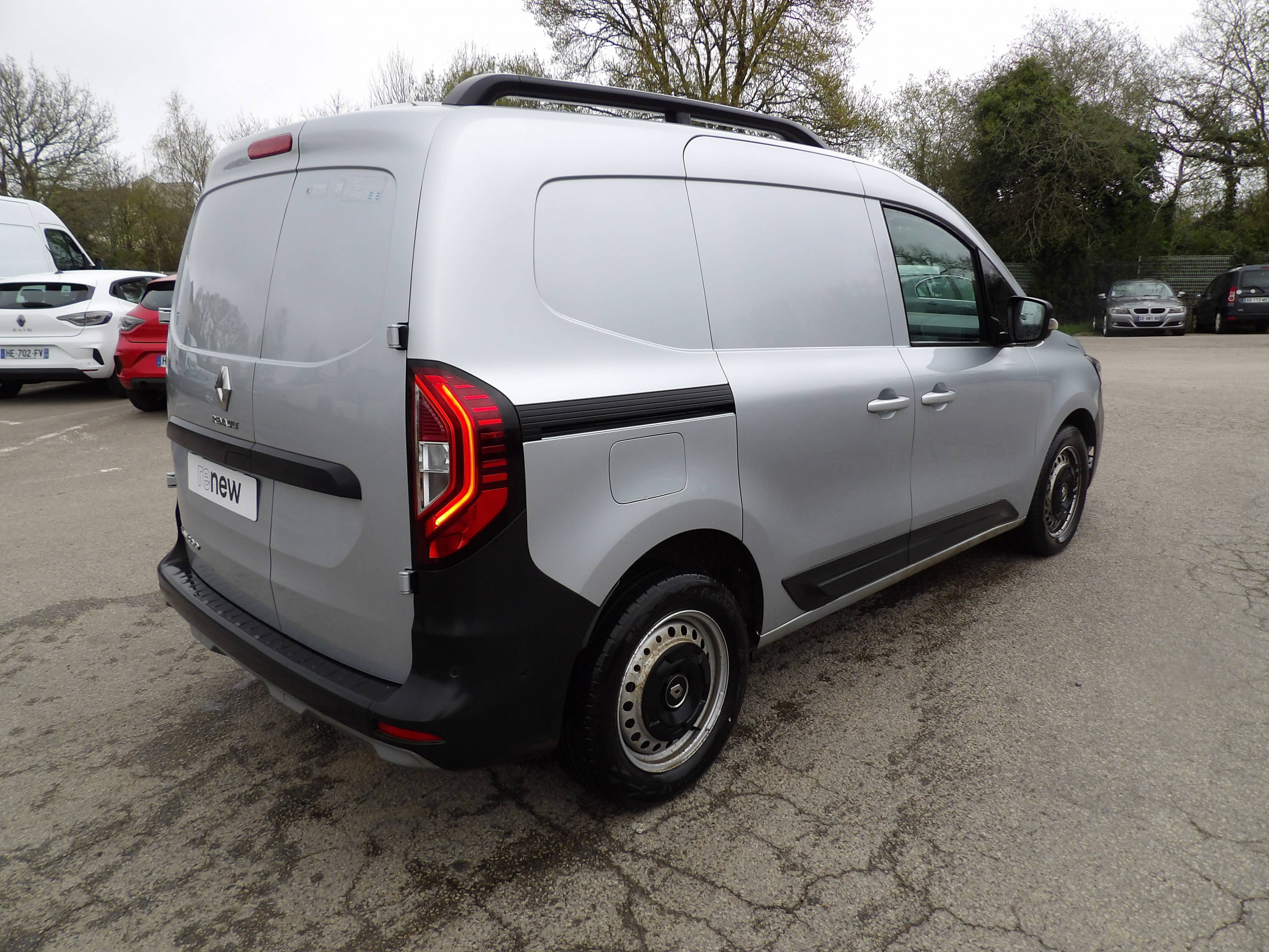 Vente en ligne Renault Kangoo Van  BLUE DCI 95 au prix de 16 499 €