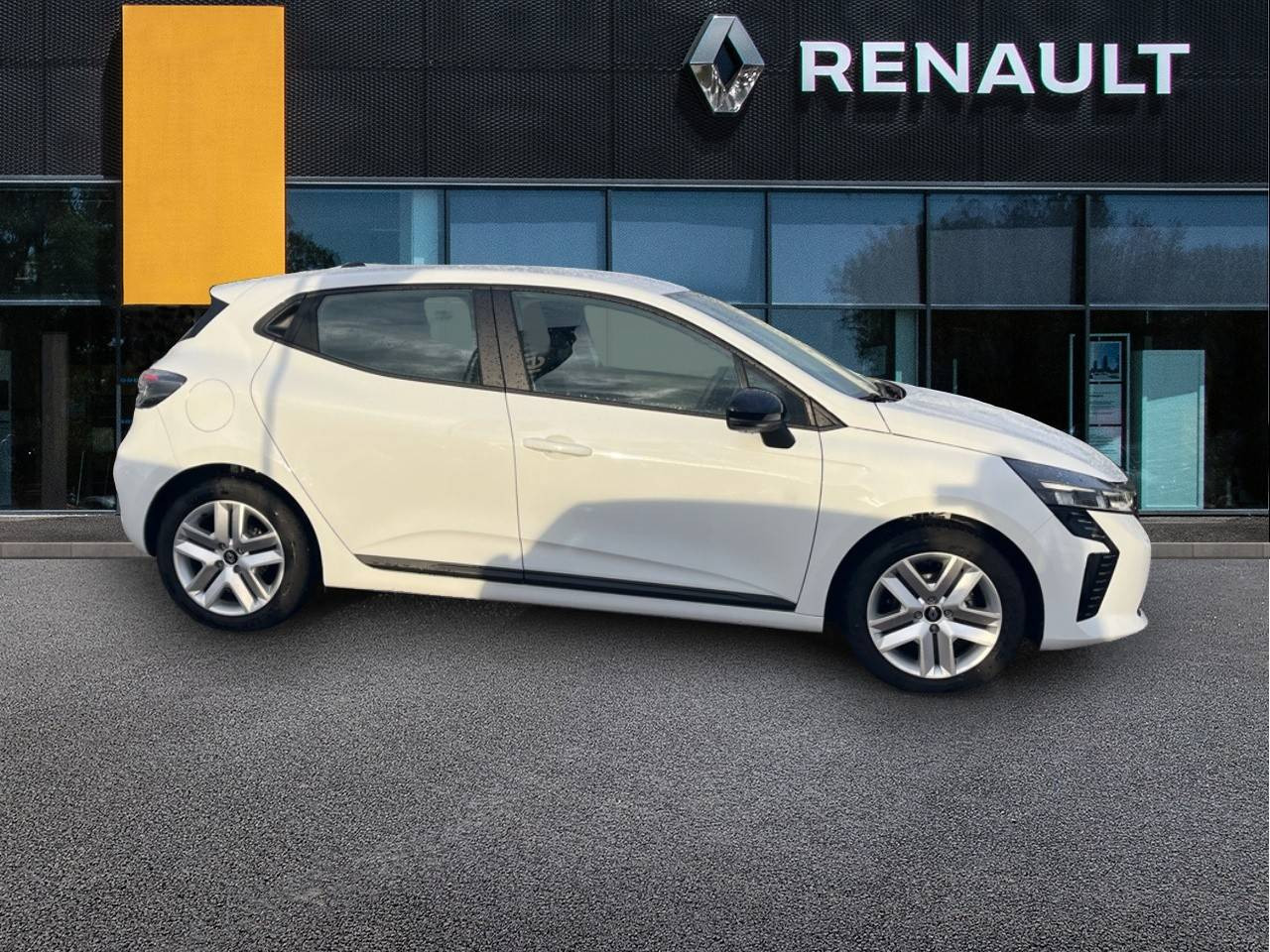 Vente en ligne Renault Clio 5 Clio SCe 65 ch GSR2 au prix de 14 990 €