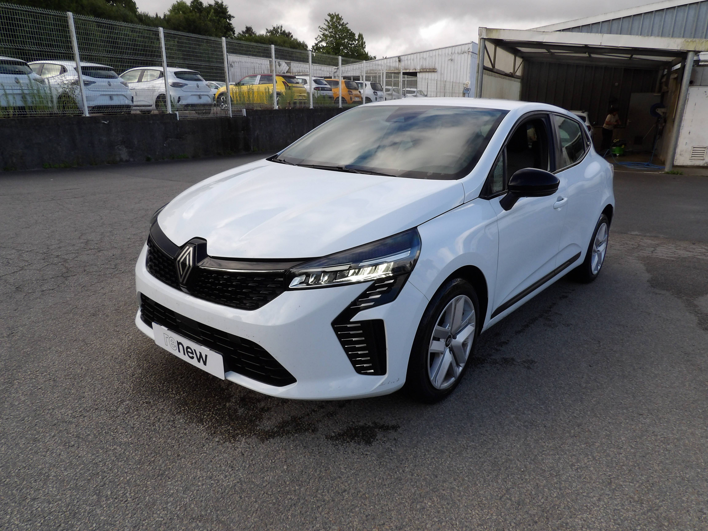Renault Clio 5 Clio SCe 65 occasion de 2023 en vente à Morlaix