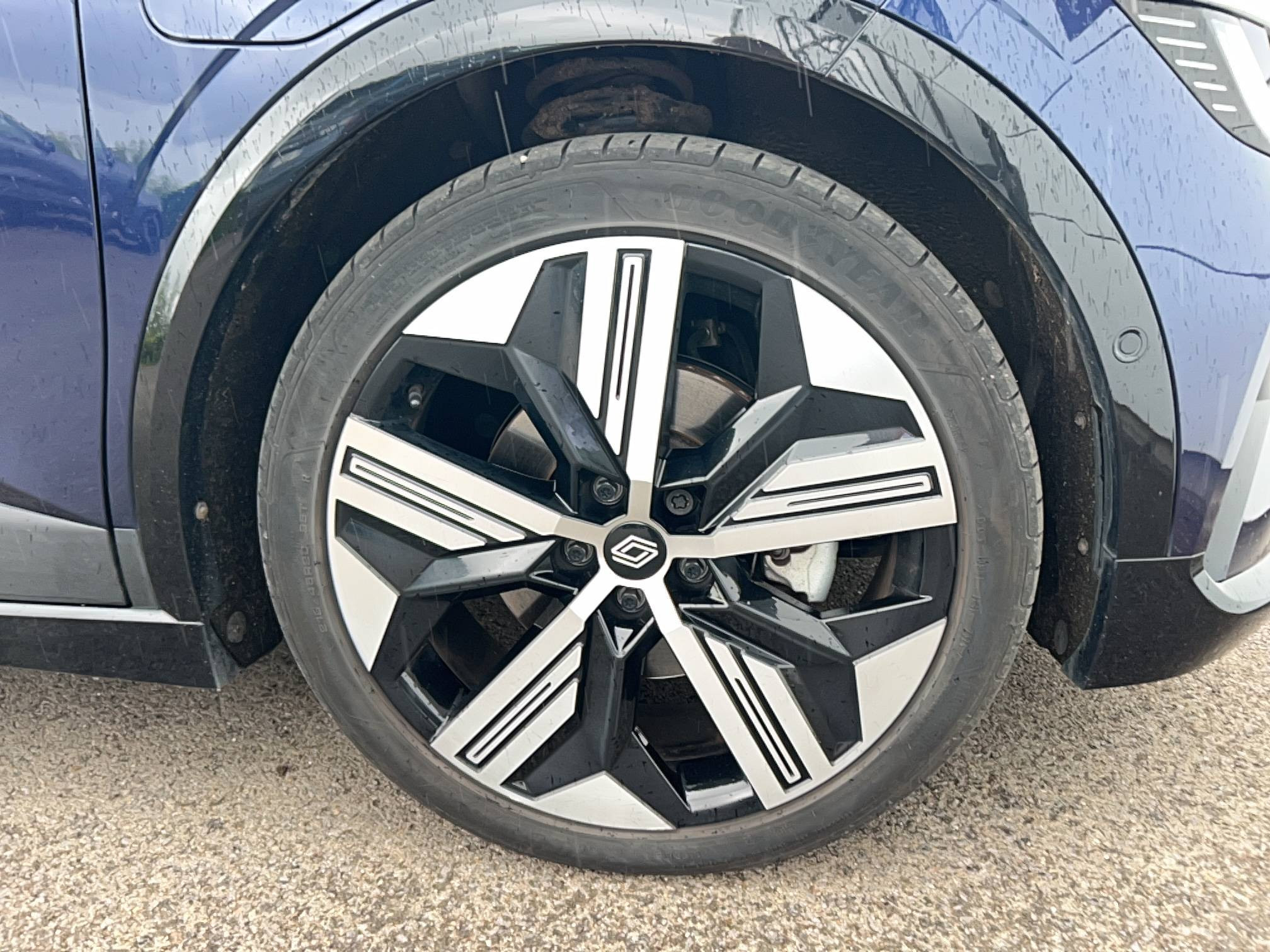 Vente en ligne Renault Megane E-Tech  EV60 220 ch super charge au prix de 24 890 €