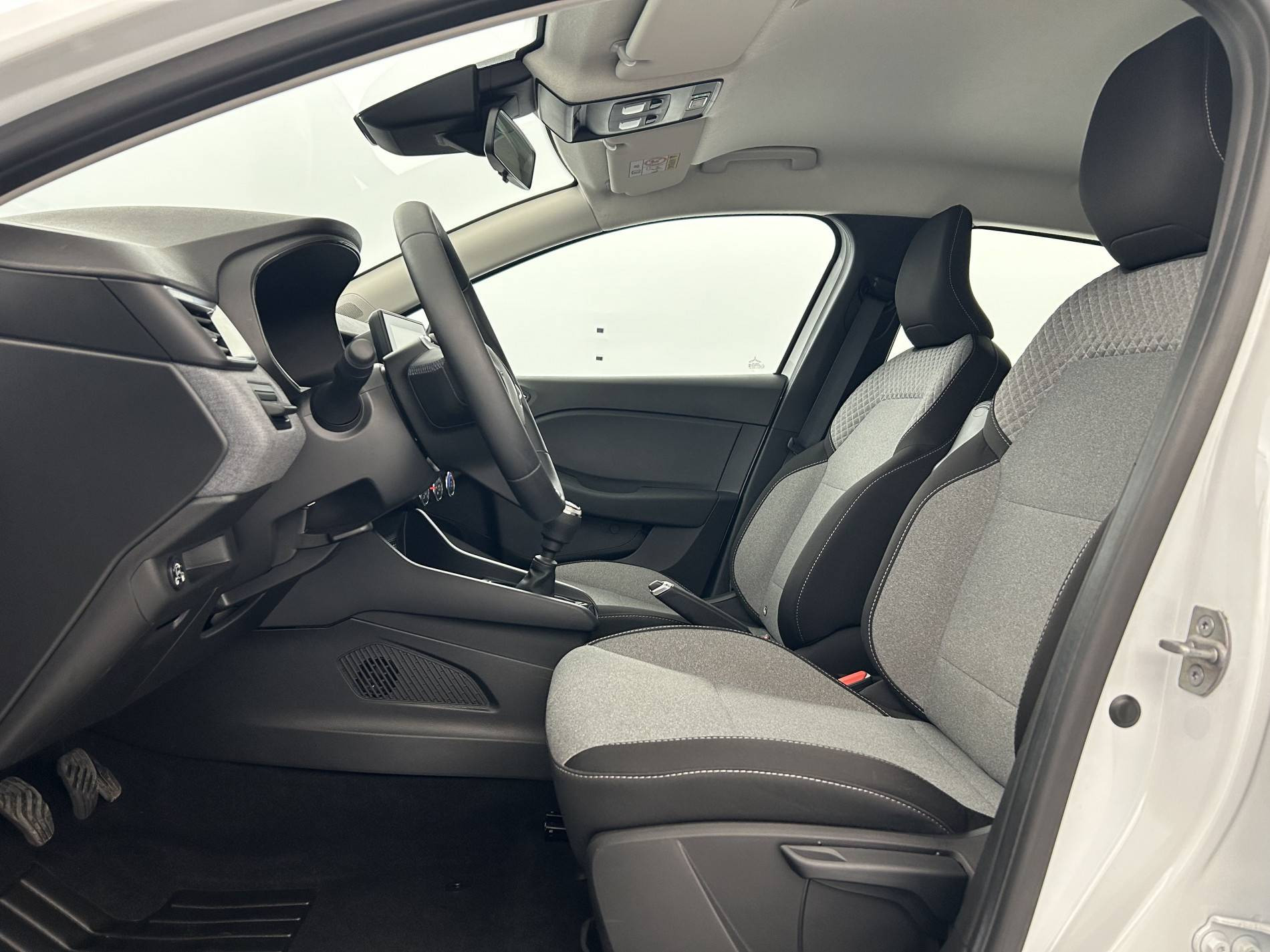 Vente en ligne Renault Clio 5 Clio TCe 100 GPL au prix de 14 900 €