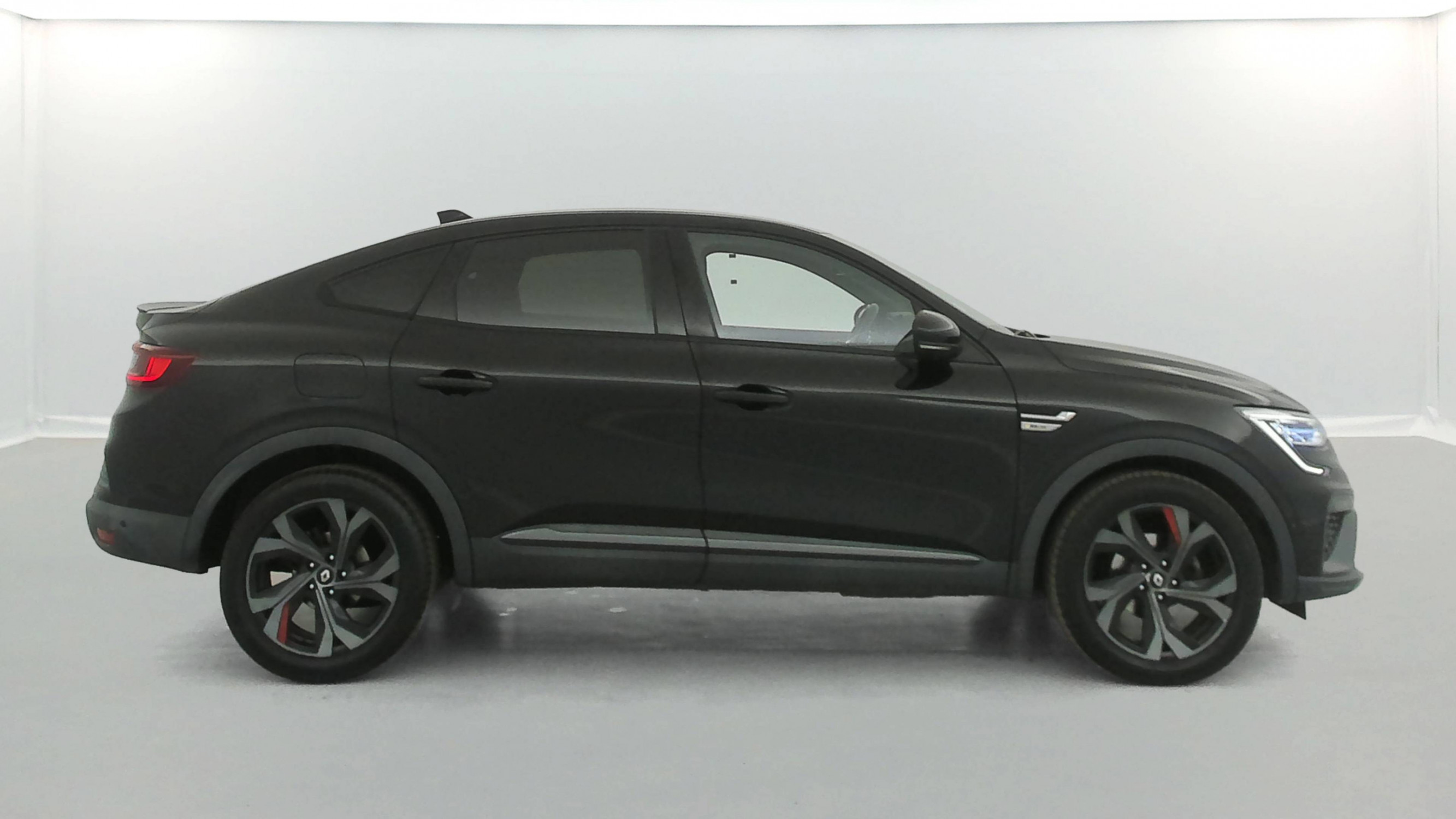 Vente en ligne Renault Arkana  TCe 140 EDC FAP au prix de 19 990 €