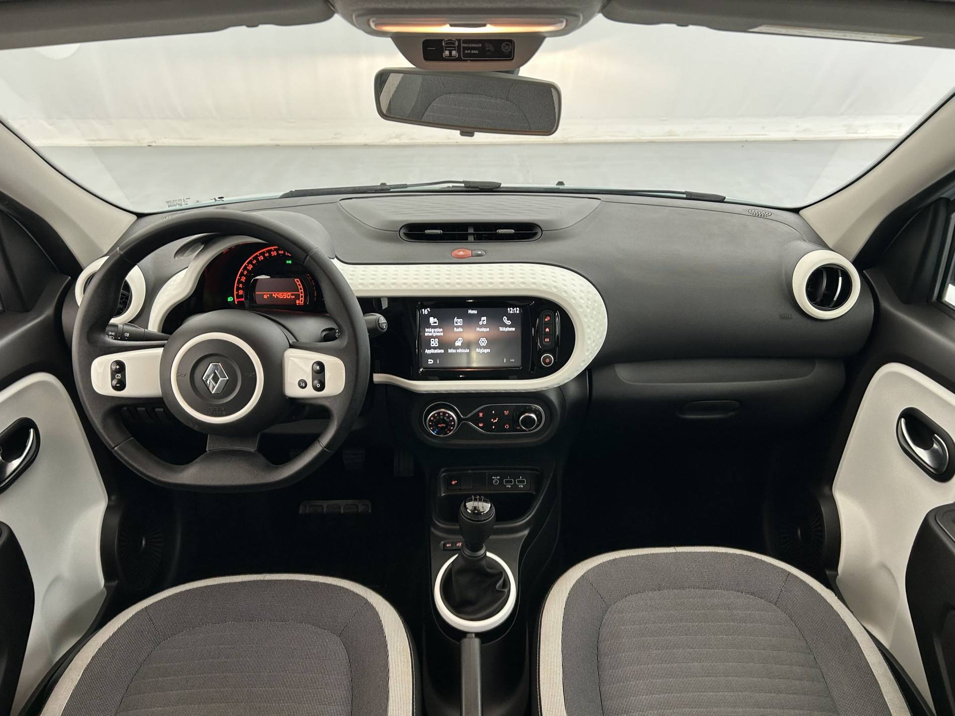 Vente en ligne Renault Twingo 3  SCe 65 au prix de 11 690 €