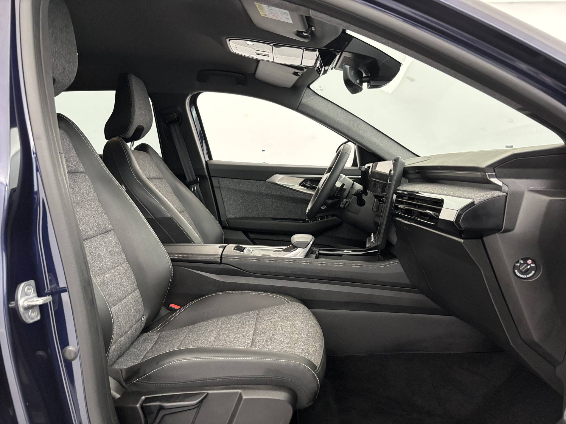 Vente en ligne Renault Espace Espace E-Tech full hybrid 200 GSR2 au prix de 34 990 €