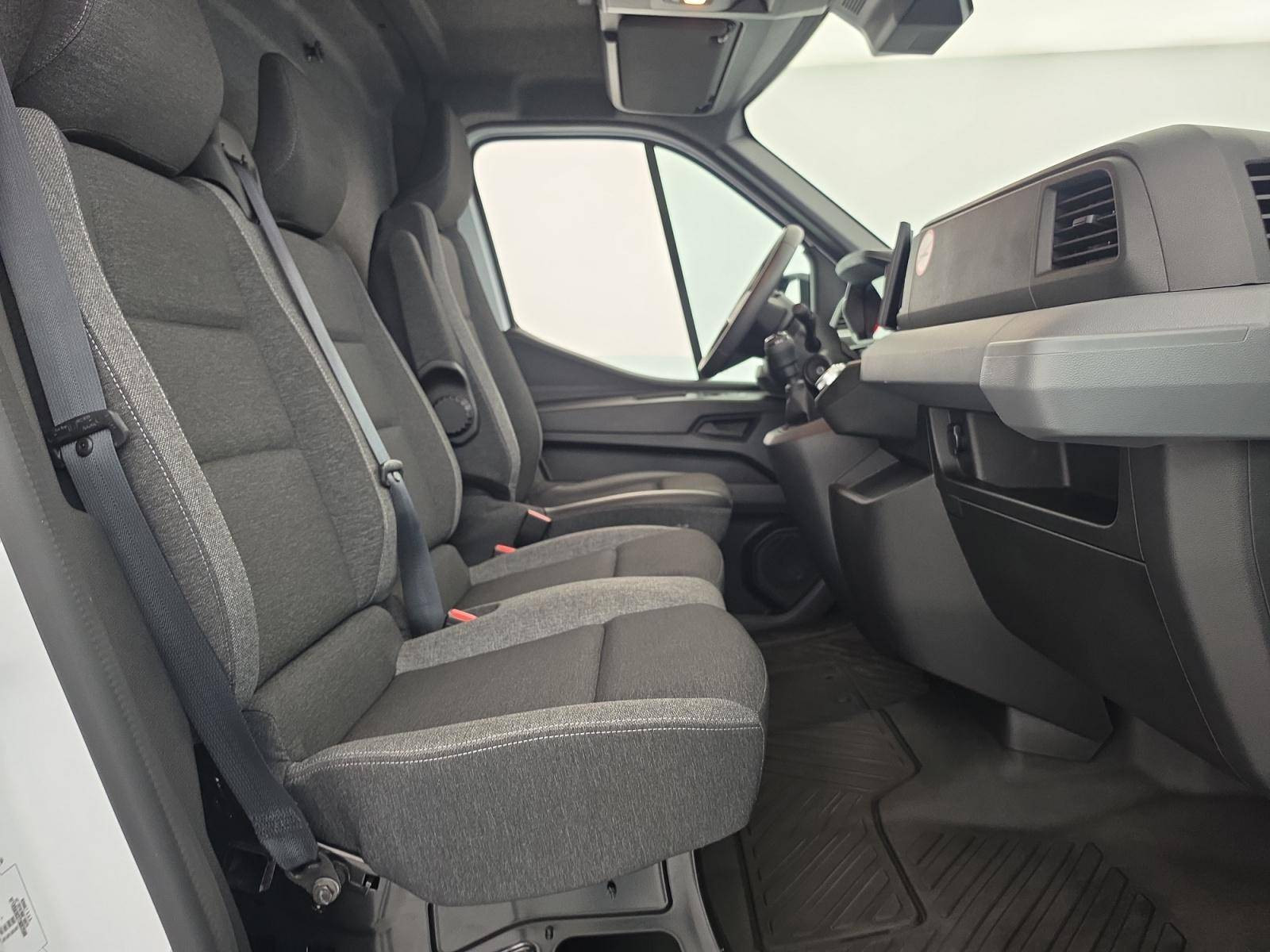 Vente en ligne Renault Master Fourgon MASTER FG BLUE DCI 130 L2H2 3T5 TR au prix de 31 490 €