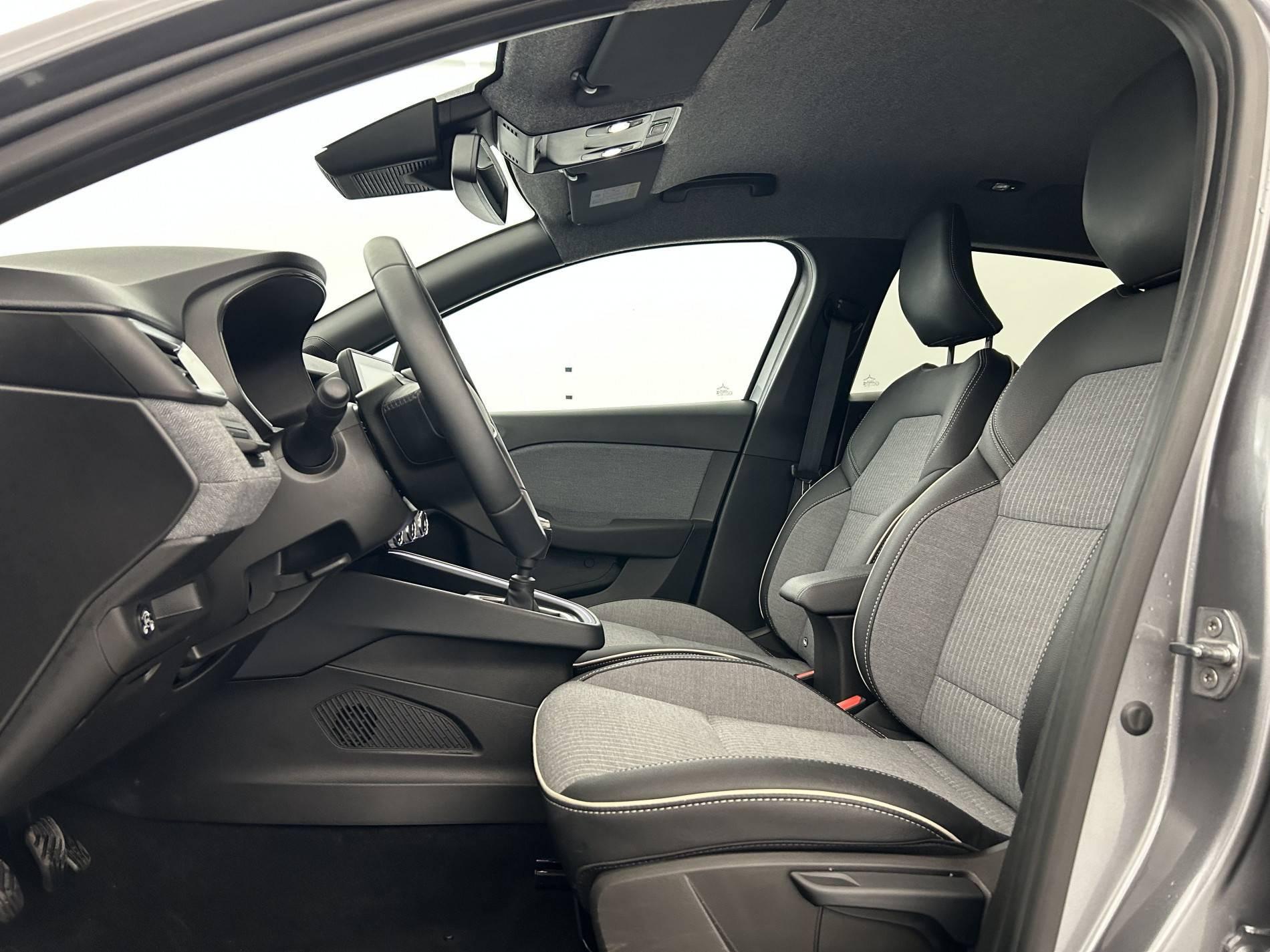 Vente en ligne Renault Clio 5 Clio Eco-G 100 ch GSR2 au prix de 17 790 €