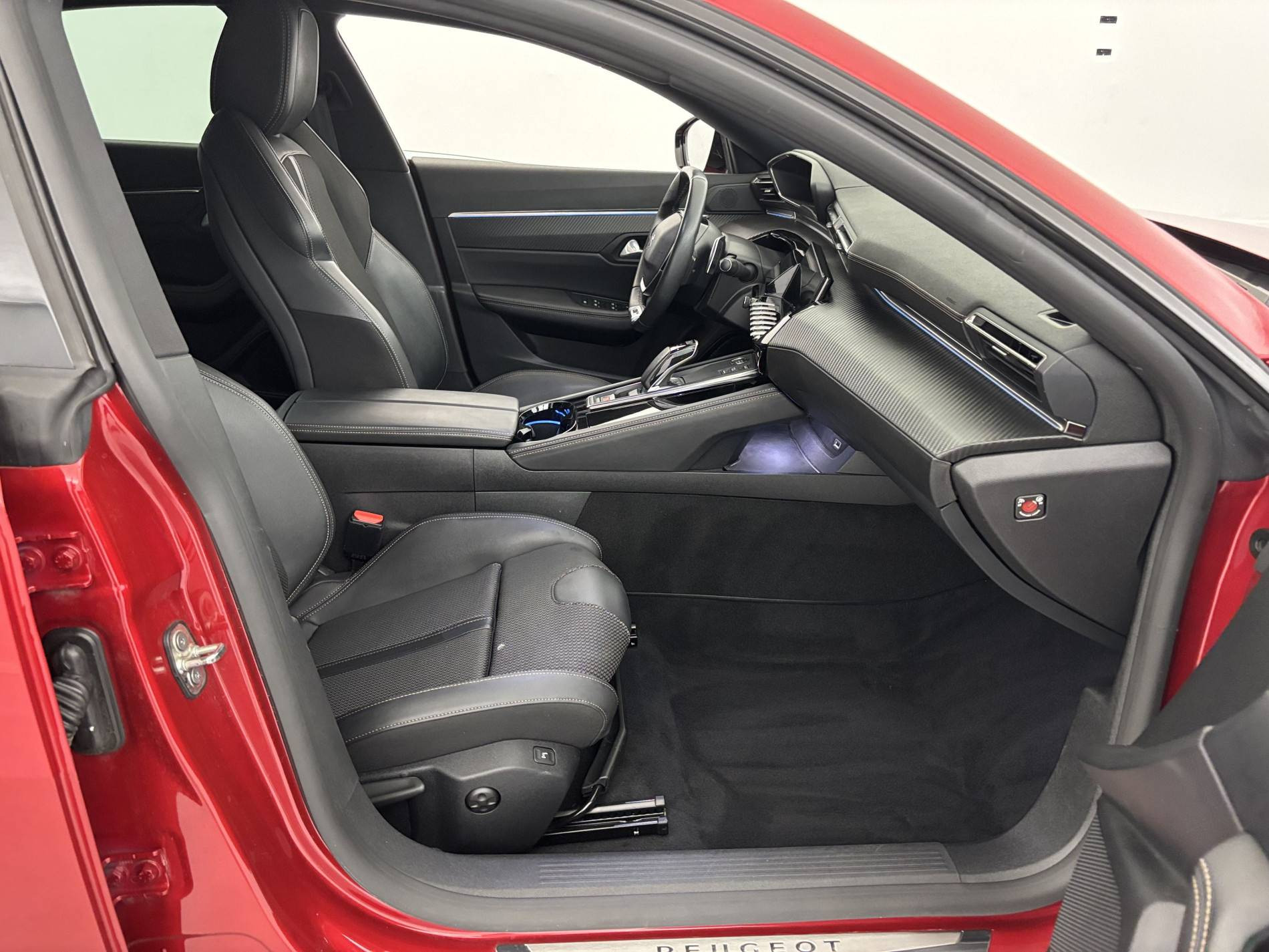 Vente en ligne Peugeot 508  Hybrid 225 e-EAT8 au prix de 21 490 €