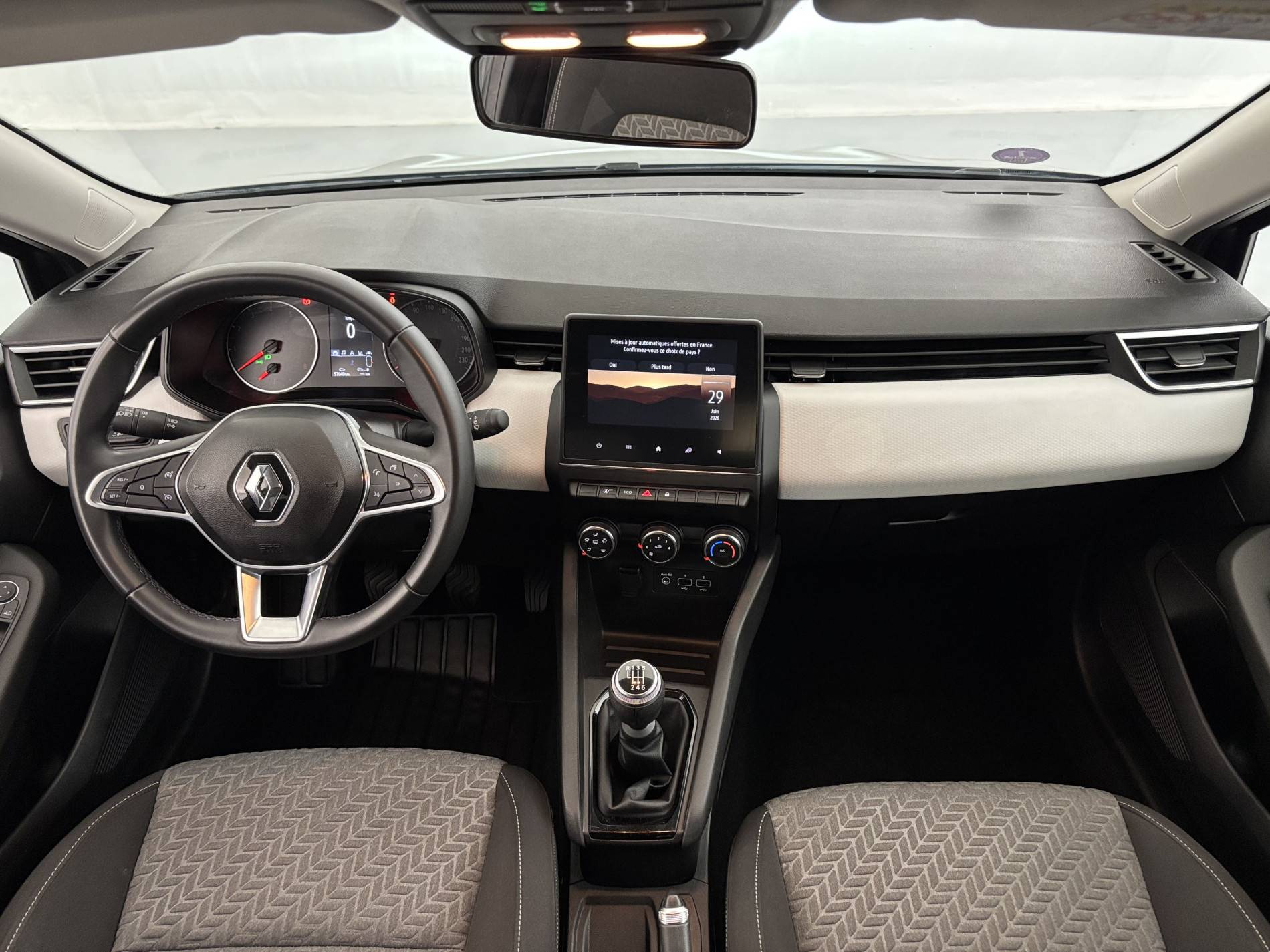 Vente en ligne Renault Clio 5 Clio TCe 90 au prix de 12 990 €