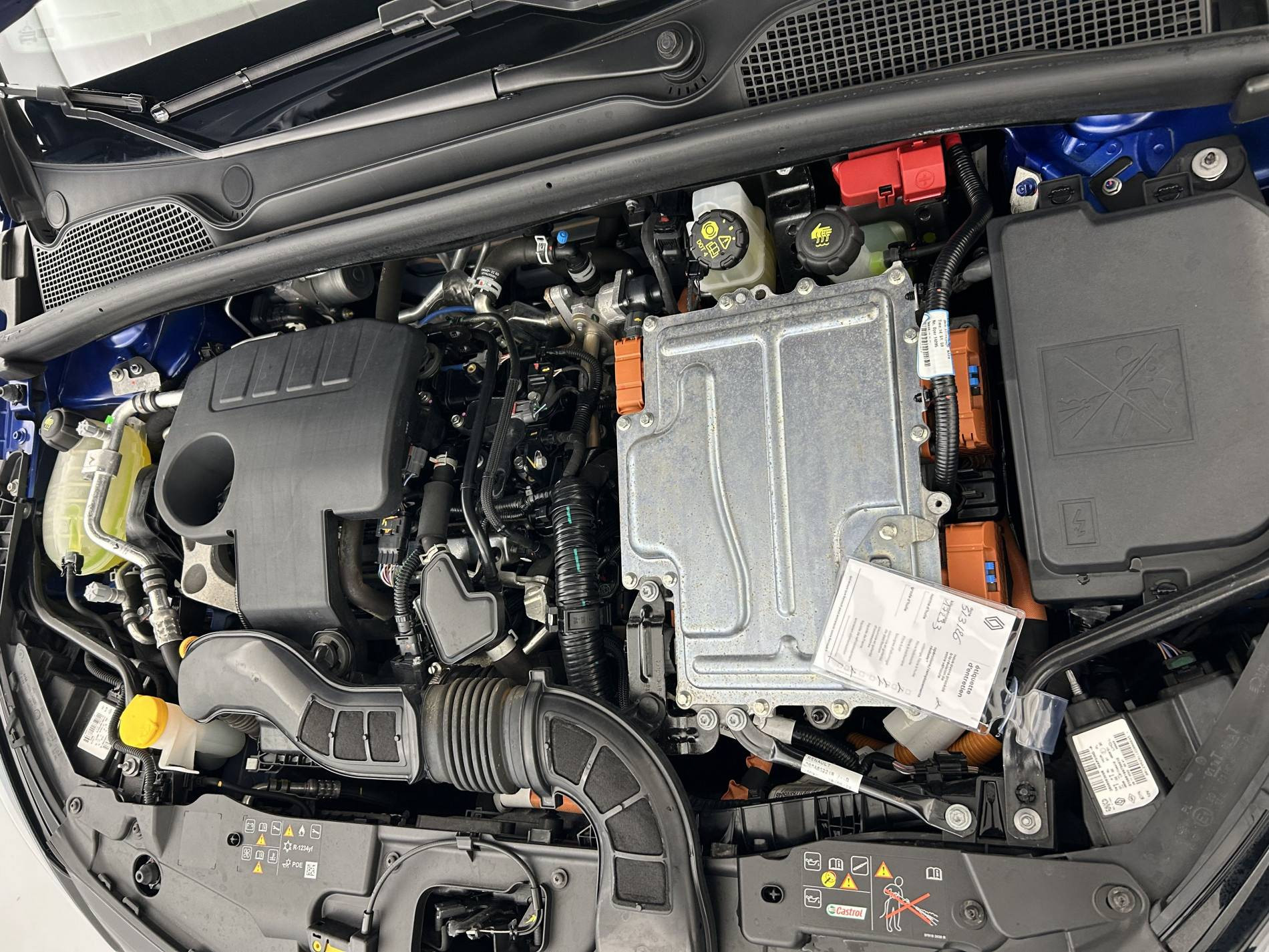 Vente en ligne Renault Clio 5 Clio E-Tech hybride 145 au prix de 19 990 €