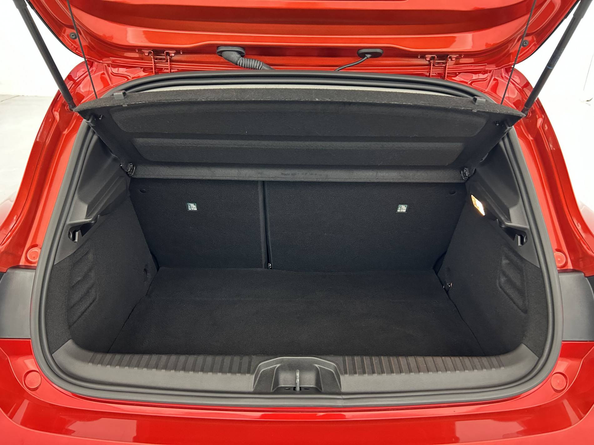 Vente en ligne Renault Clio 5 Clio E-Tech full hybrid 145 ch GSR2 au prix de 19 790 €