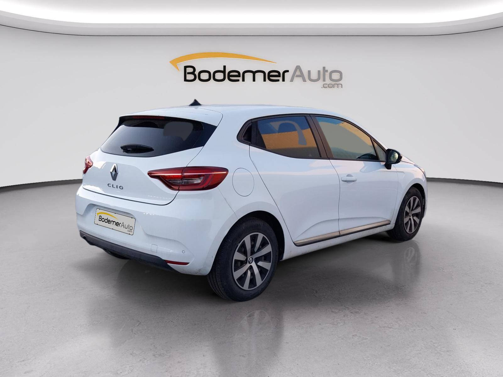 Vente en ligne Renault Clio 5 Clio TCe 90 au prix de 13 850 €