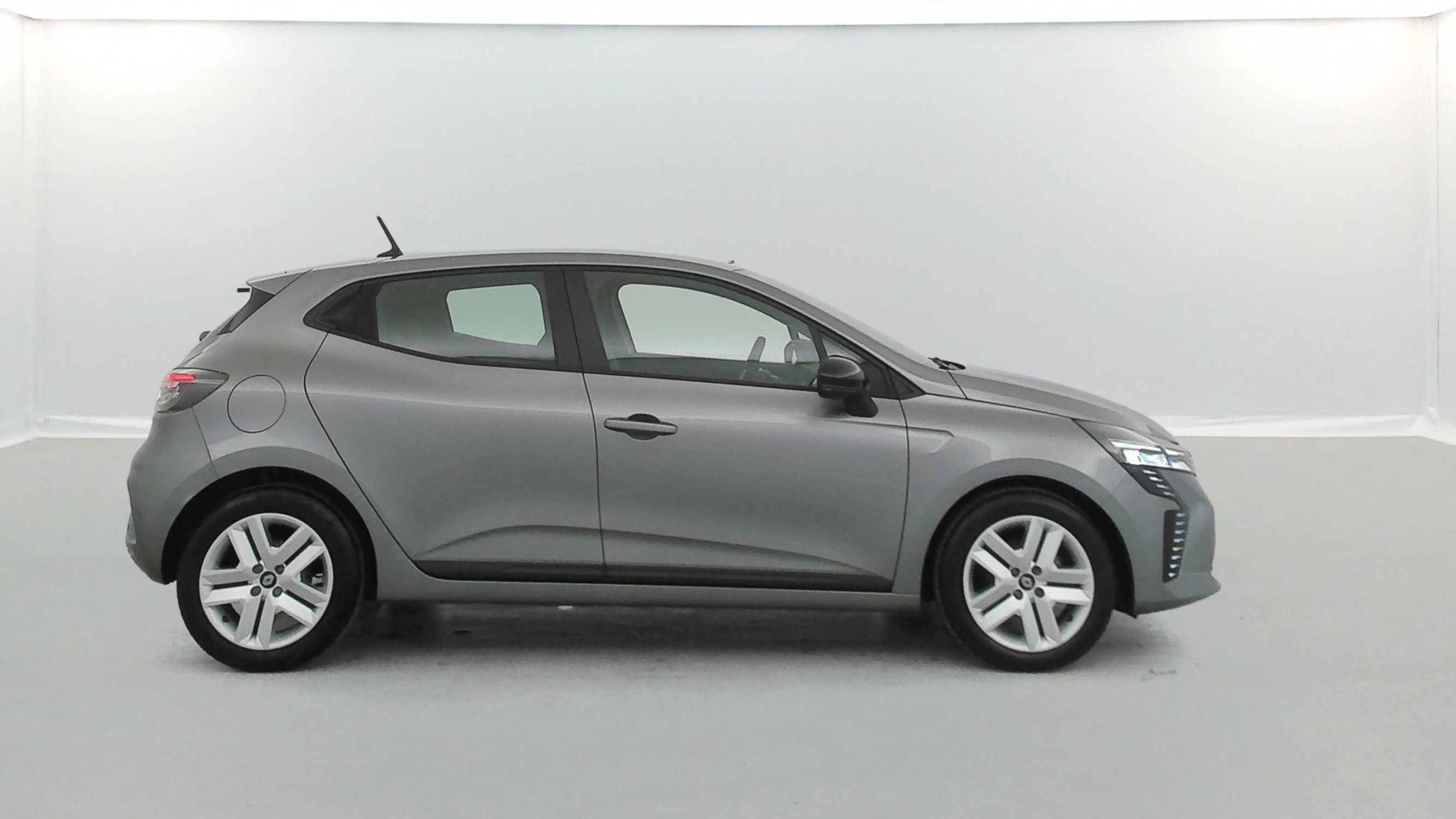 Vente en ligne Renault Clio 5 Clio TCe 90 ch GSR2 au prix de 17 490 €