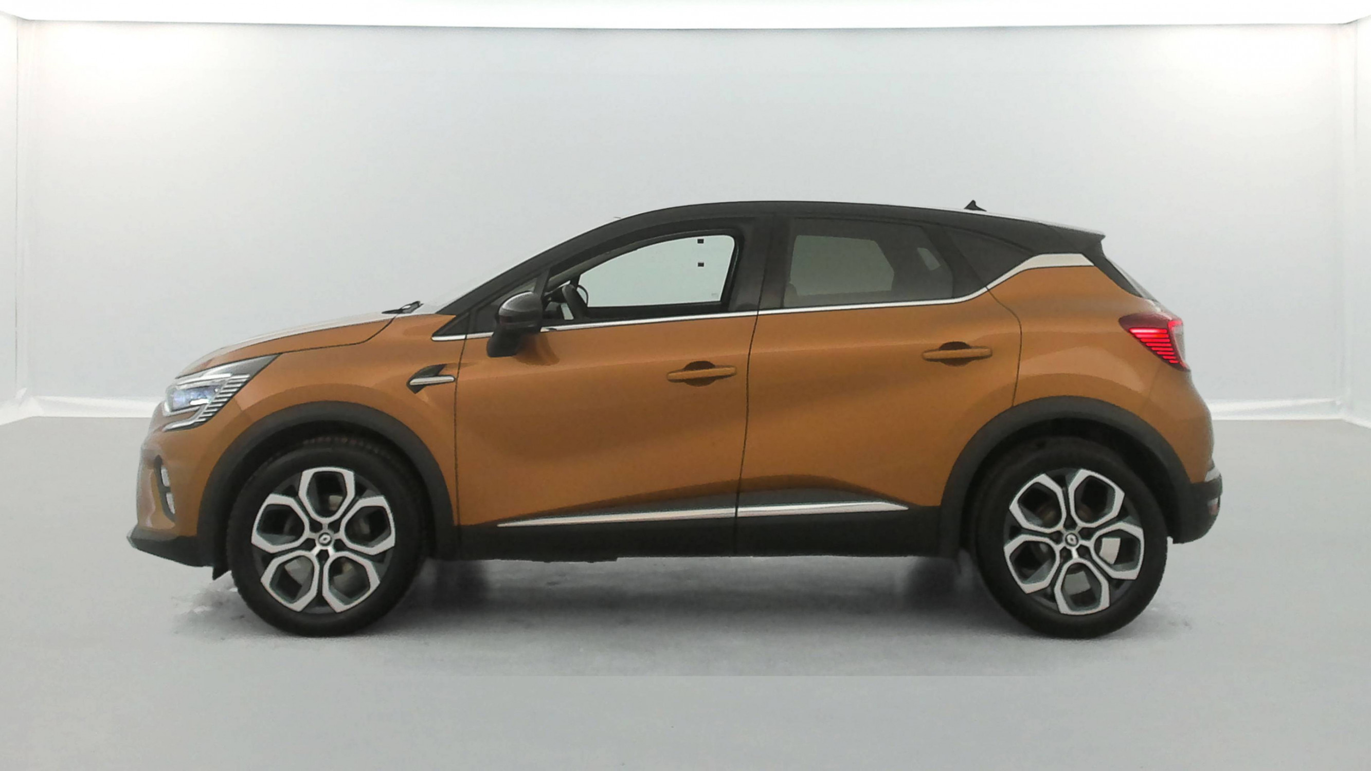 Vente en ligne Renault Captur  TCe 140 EDC - 21 au prix de 16 990 €