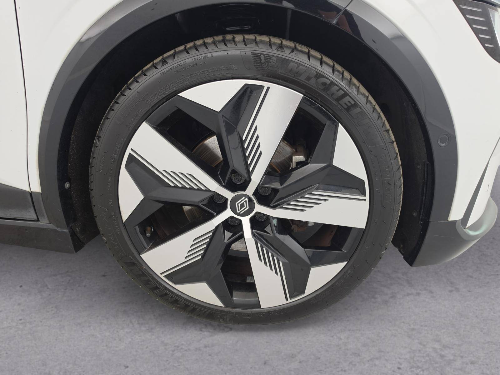 Vente en ligne Renault Megane E-Tech  EV60 220 ch optimum charge au prix de 24 990 €