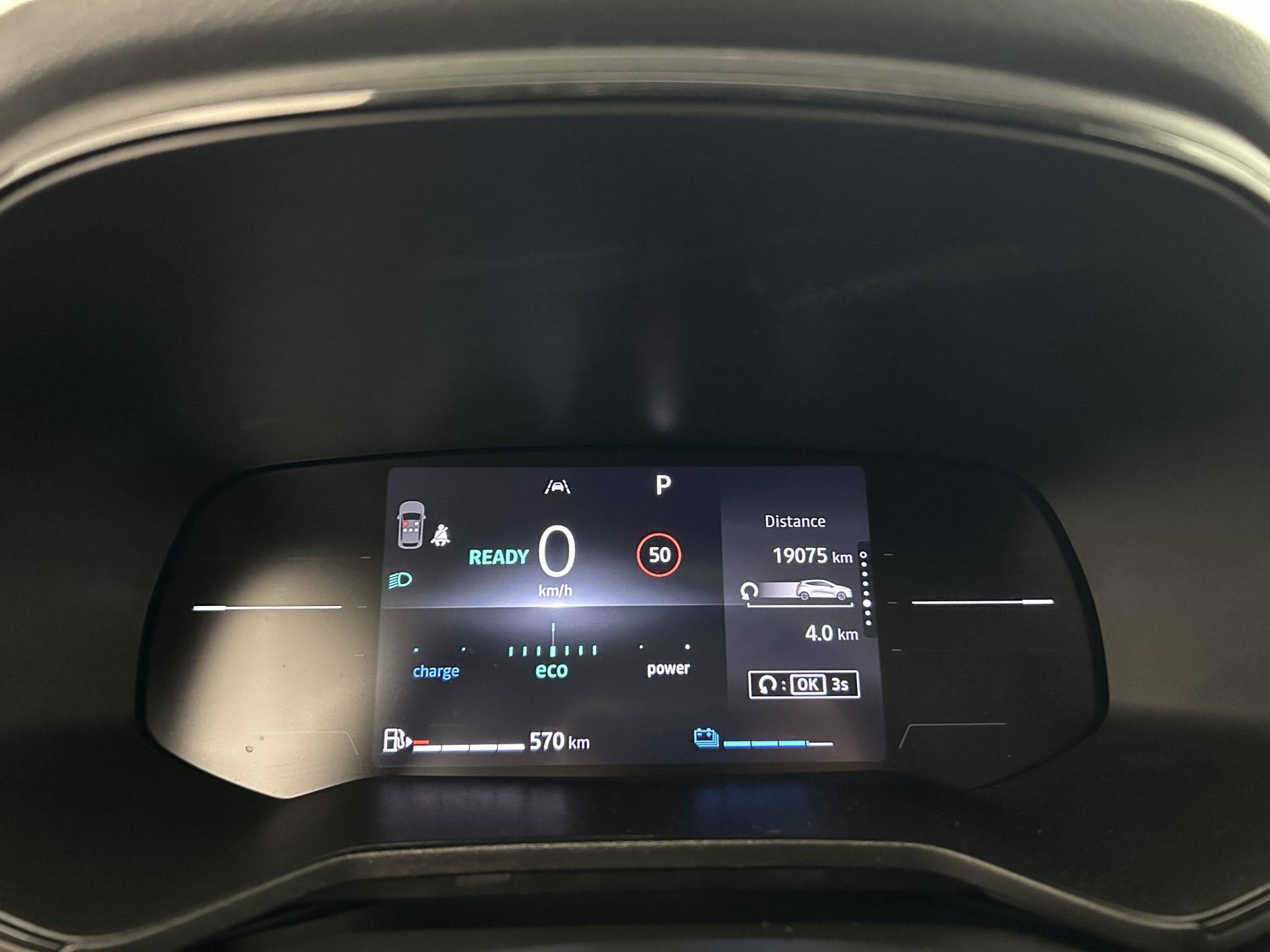 Vente en ligne Renault Clio 5 Clio E-Tech full hybrid 145 ch GSR2 au prix de 18 990 €