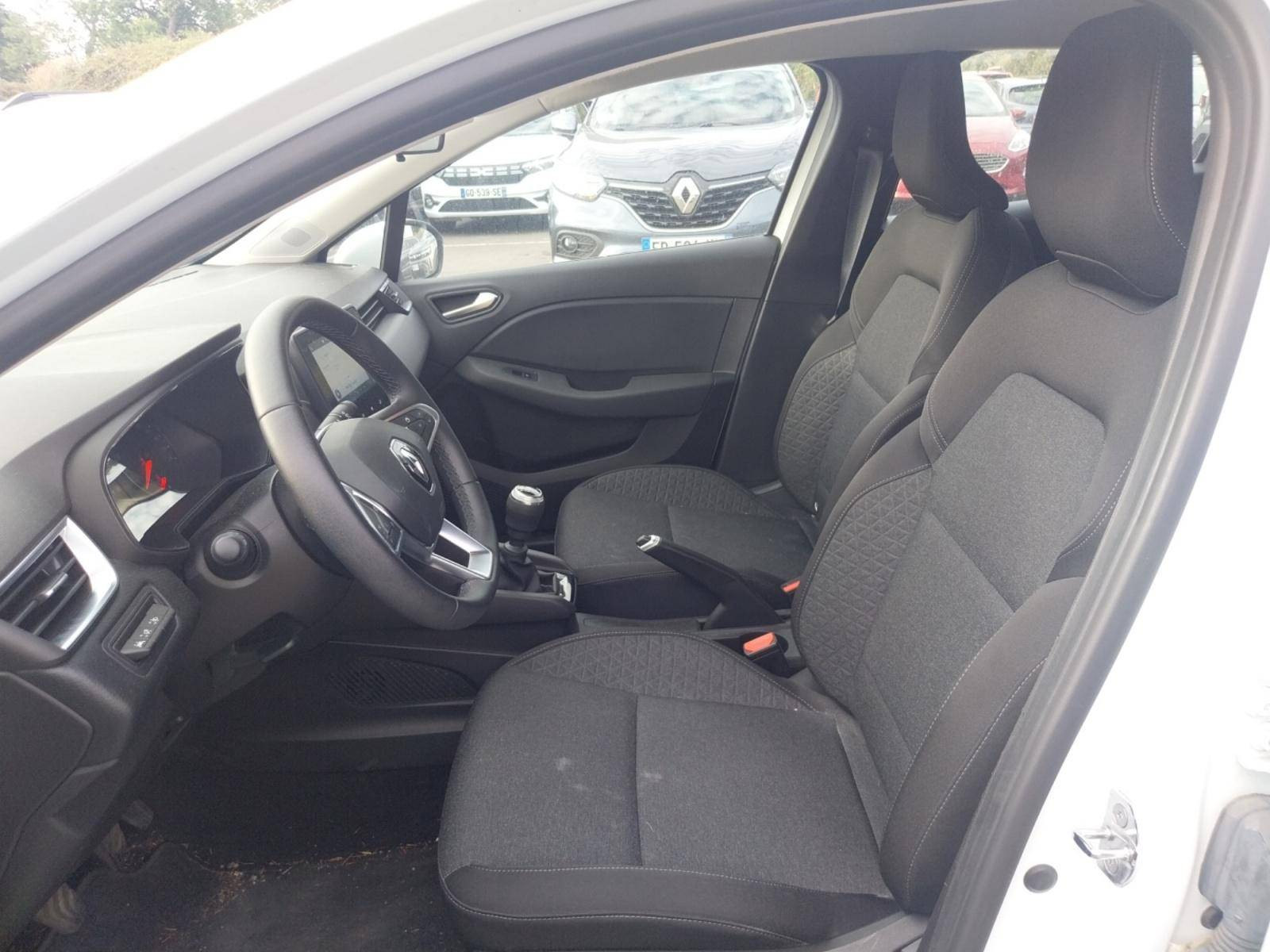 Vente en ligne Renault Clio 5 Clio TCe 90 - 21N au prix de 12 991 €