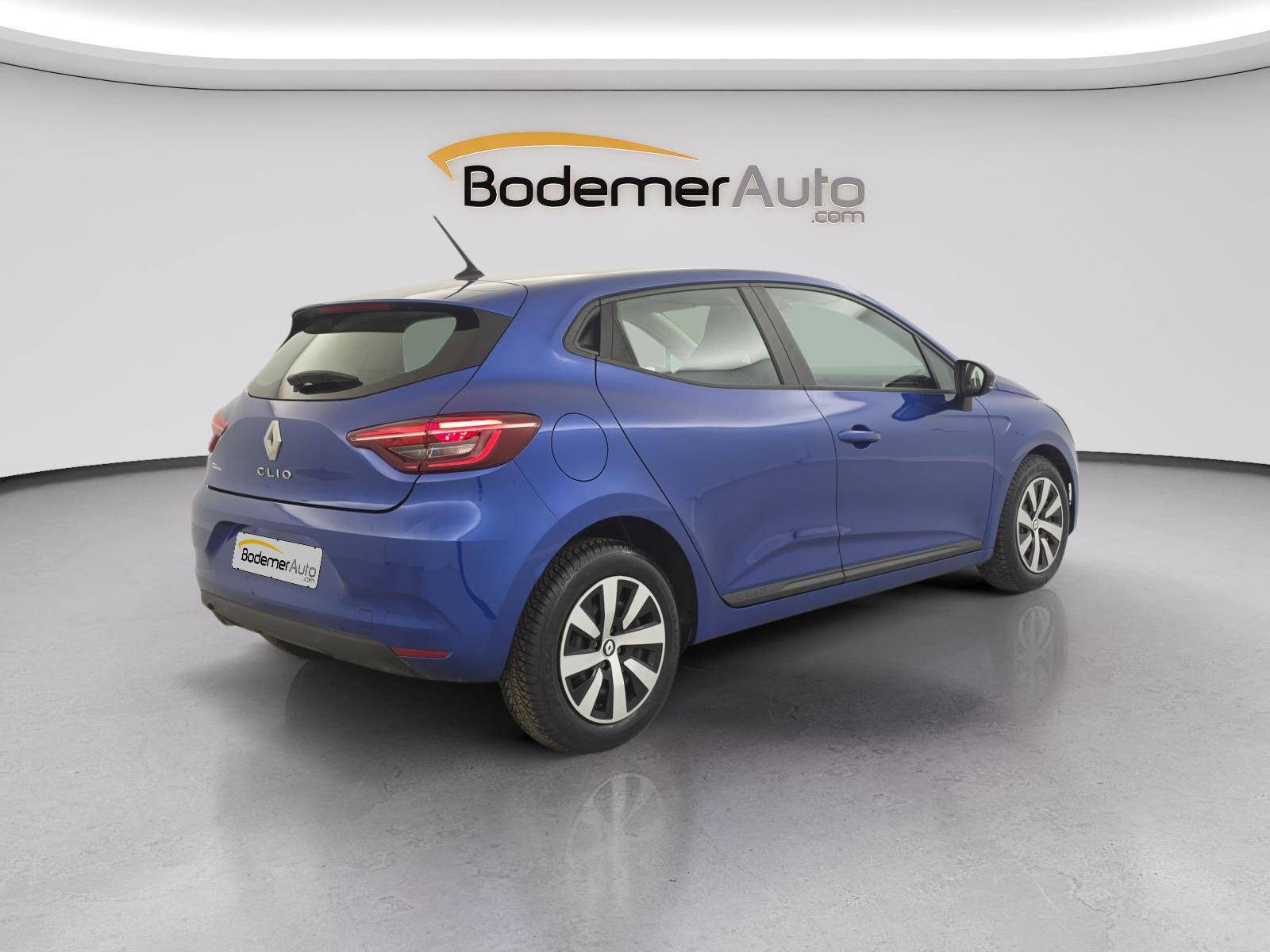 Vente en ligne Renault Clio 5 Clio TCe 90 au prix de 13 990 €