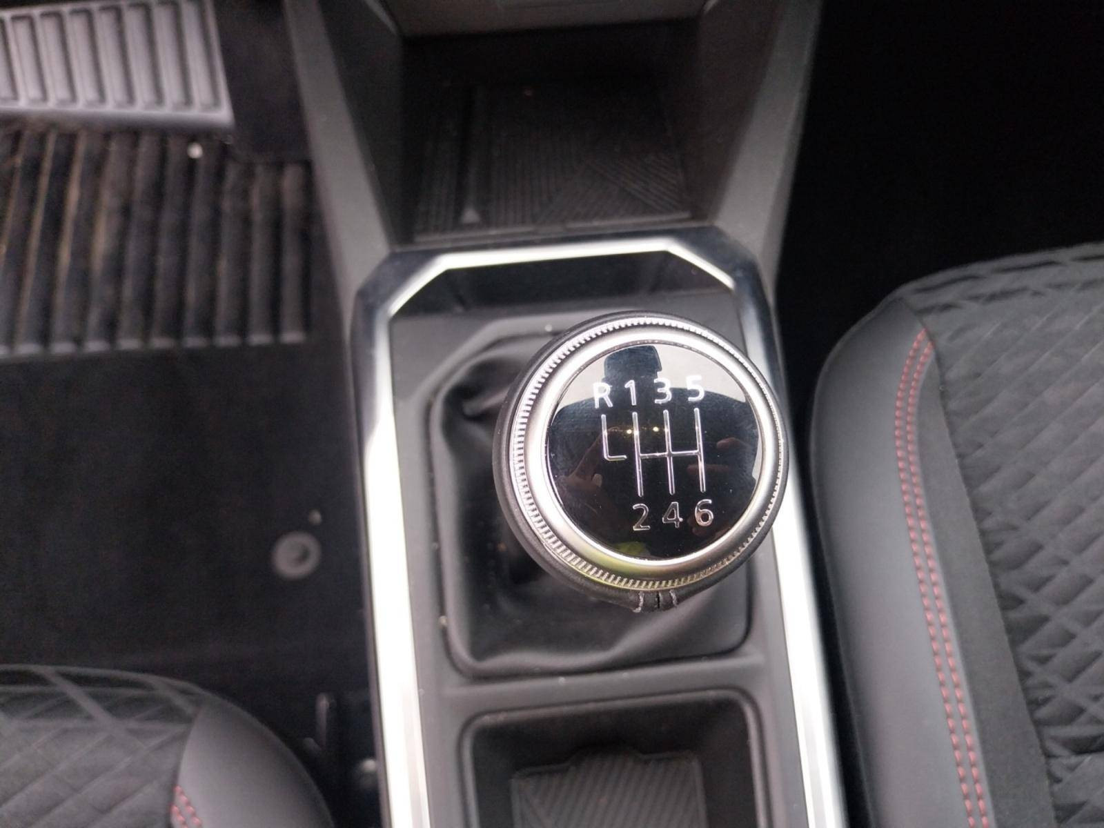 Vente en ligne Renault Clio 6 Clio TCe 115 ch au prix de 21 990 €