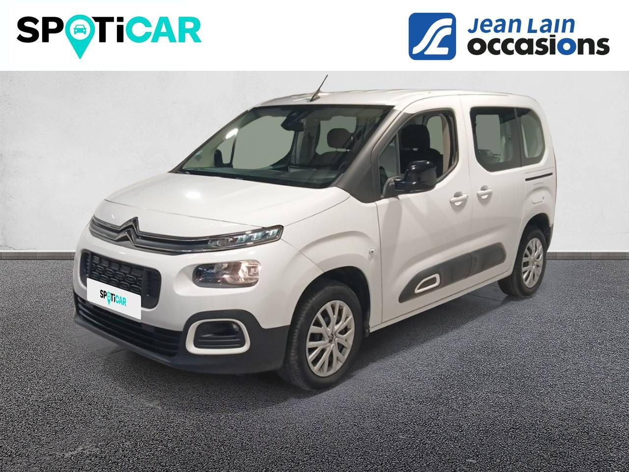 Vente en ligne CITROEN BERLINGO Berlingo Taille M BlueHDi 100 S&S BVM6 Feel de 2022 au prix de 21 974 €