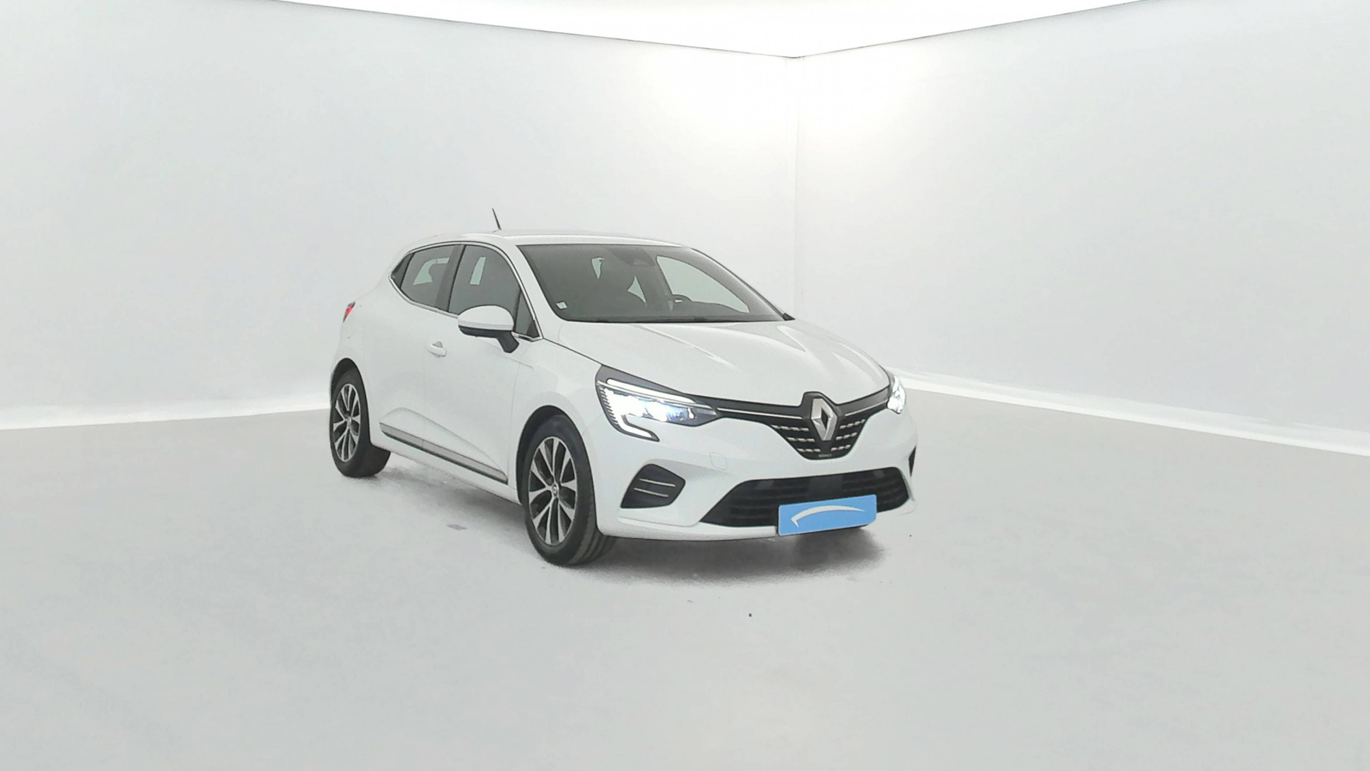 Vente en ligne Renault Clio 5 Clio TCe 100 GPL - 21N au prix de 14 890 €