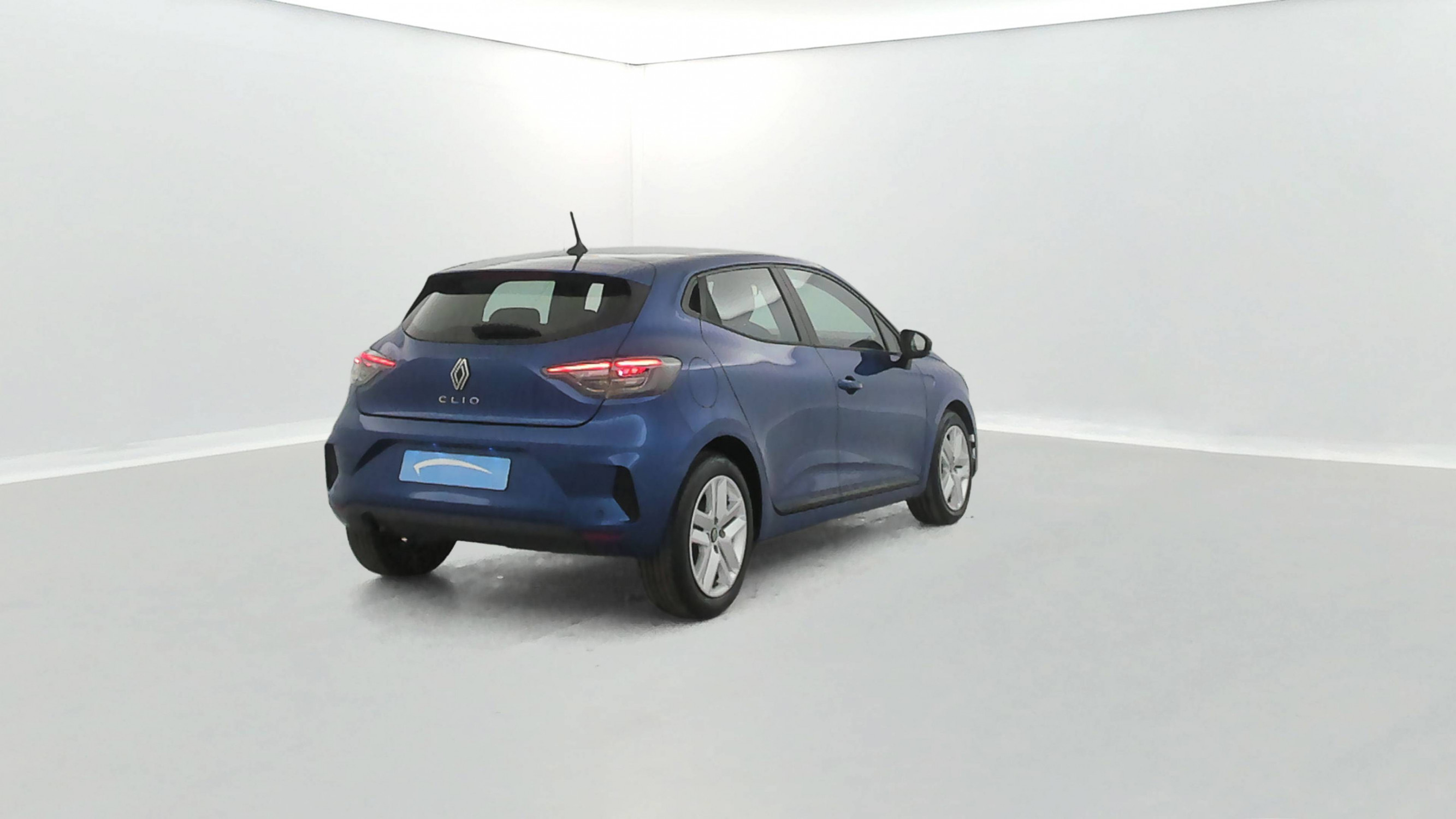 Vente en ligne Renault Clio 5 Clio Blue dCi 100 ch GSR2 au prix de 16 590 €