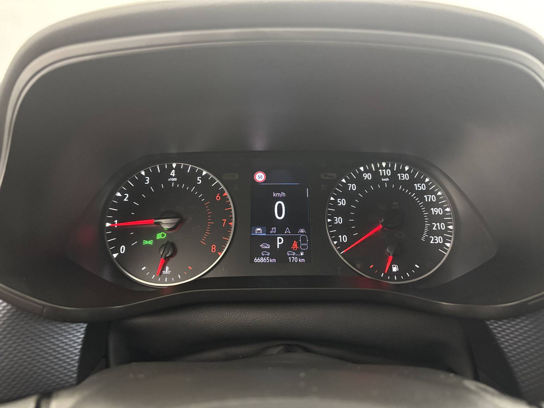 Vente en ligne Renault Arkana  mild hybrid 140 EDC FAP - 22 au prix de 16 890 €