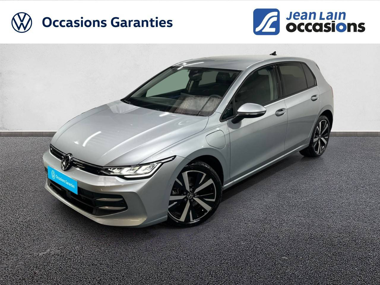 Vente en ligne VOLKSWAGEN GOLF Golf 1.5 eHybrid 204 DSG6 VW Edition de 2025 au prix de 35 490 €