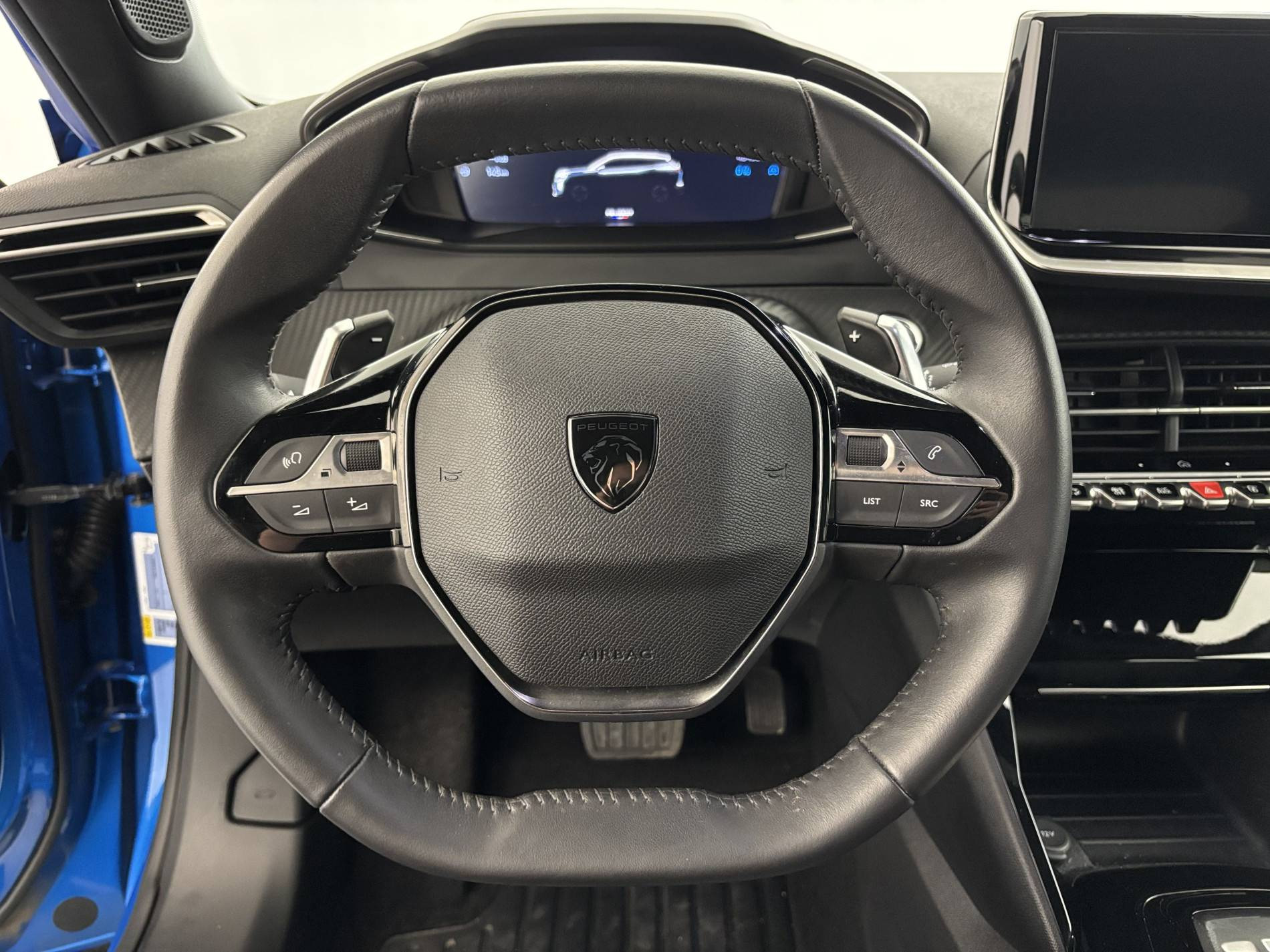 Vente en ligne Peugeot 2008  Hybrid 136 e-DCS6 au prix de 19 990 €