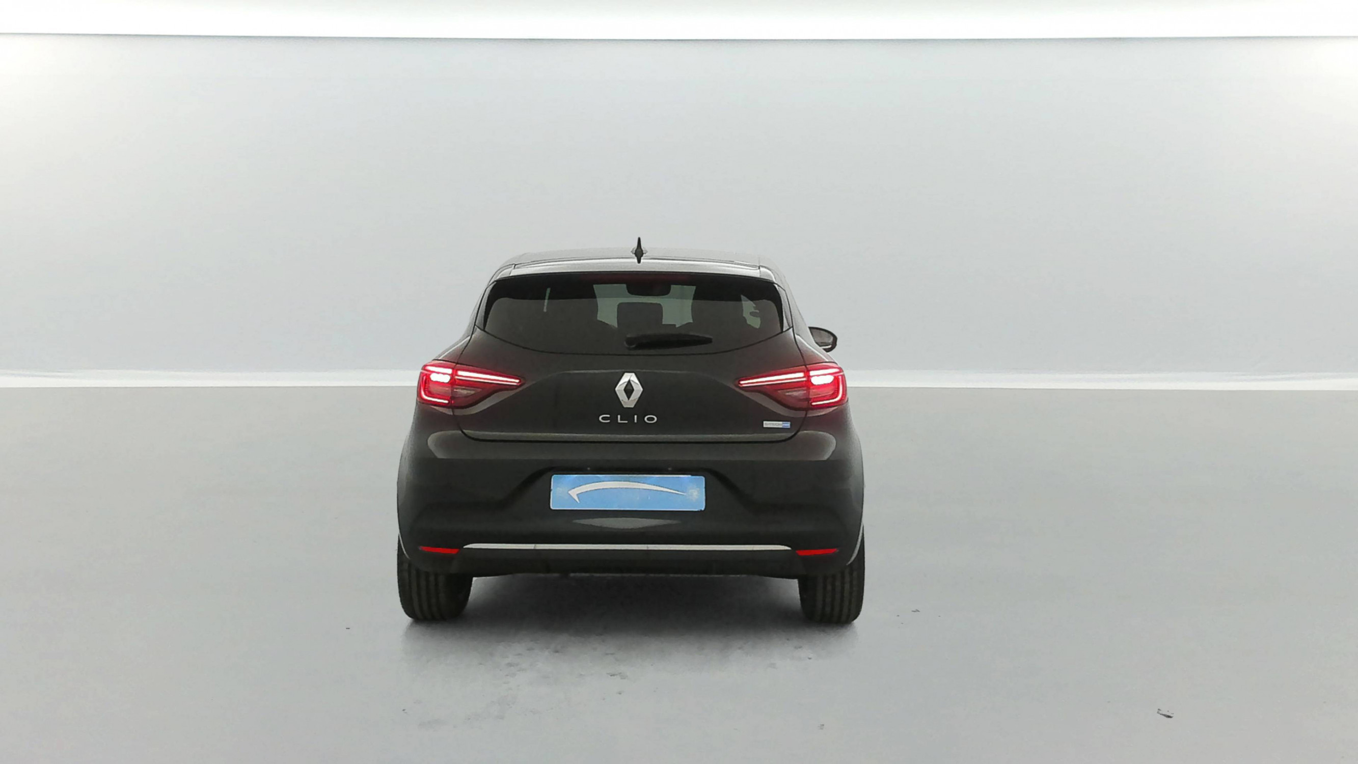 Vente en ligne Renault Clio 5 Clio E-Tech 140 - 21N au prix de 18 790 €
