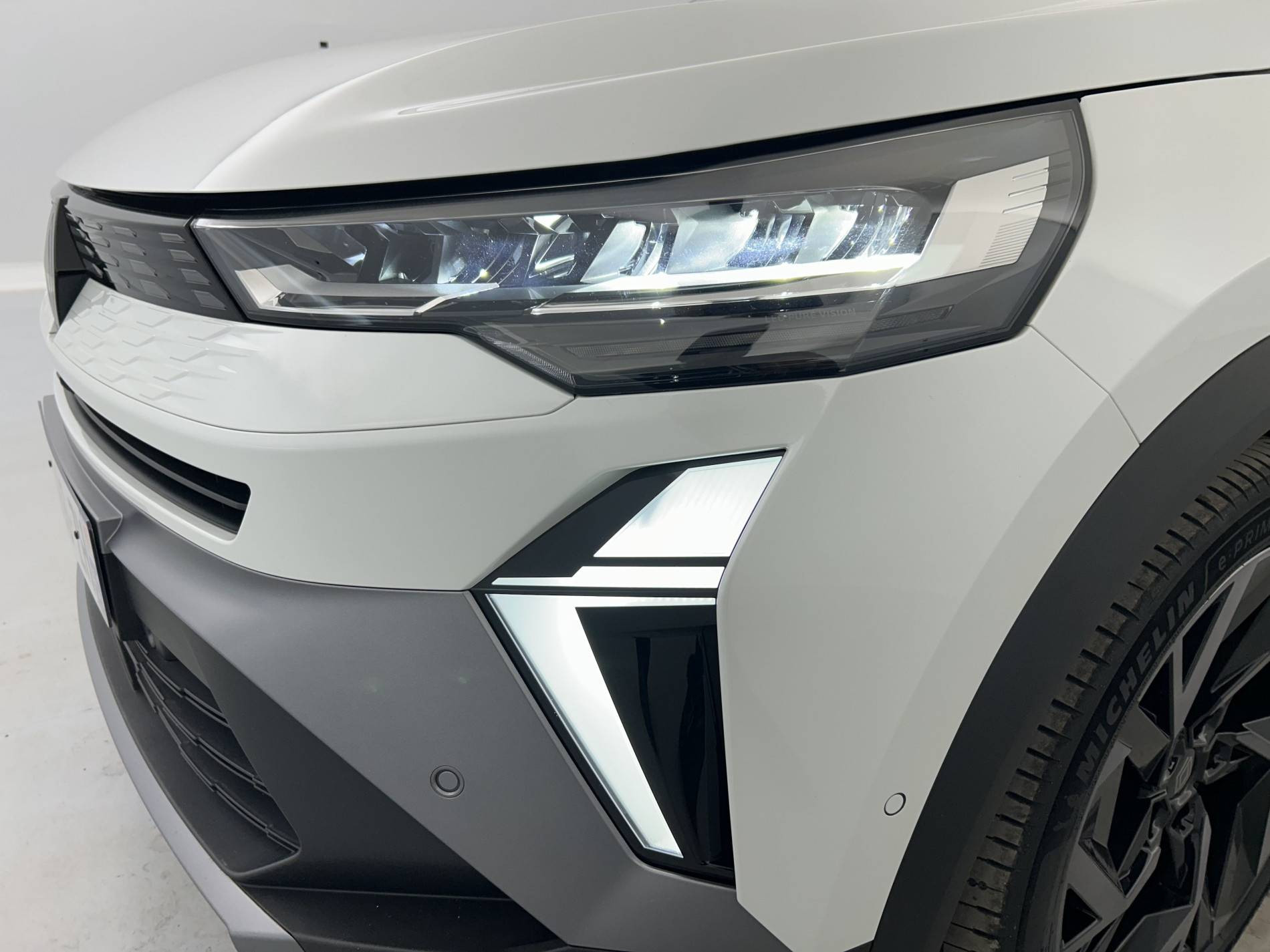 Vente en ligne Renault Symbioz  E-Tech full hybrid 145 au prix de 25 991 €
