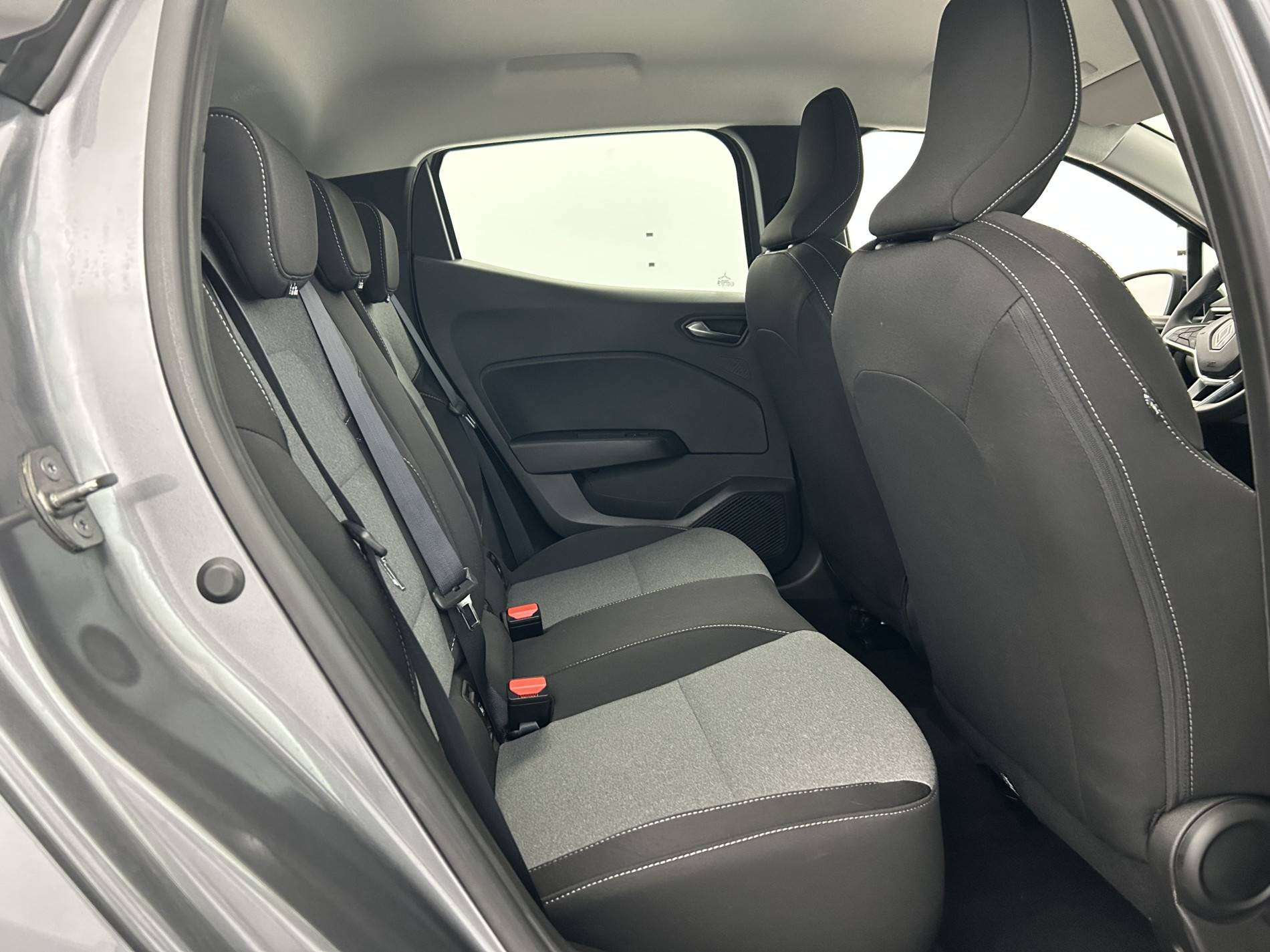 Vente en ligne Renault Clio 5 Clio TCe 90 ch GSR2 au prix de 15 790 €