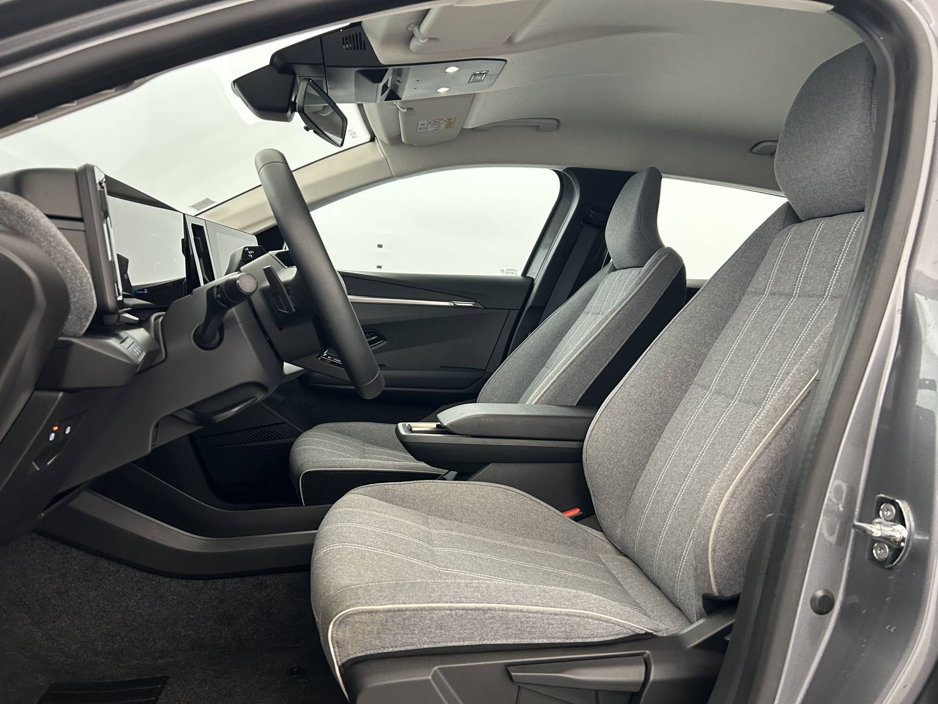 Vente en ligne Renault Megane E-Tech  EV40 130ch standard charge au prix de 19 490 €