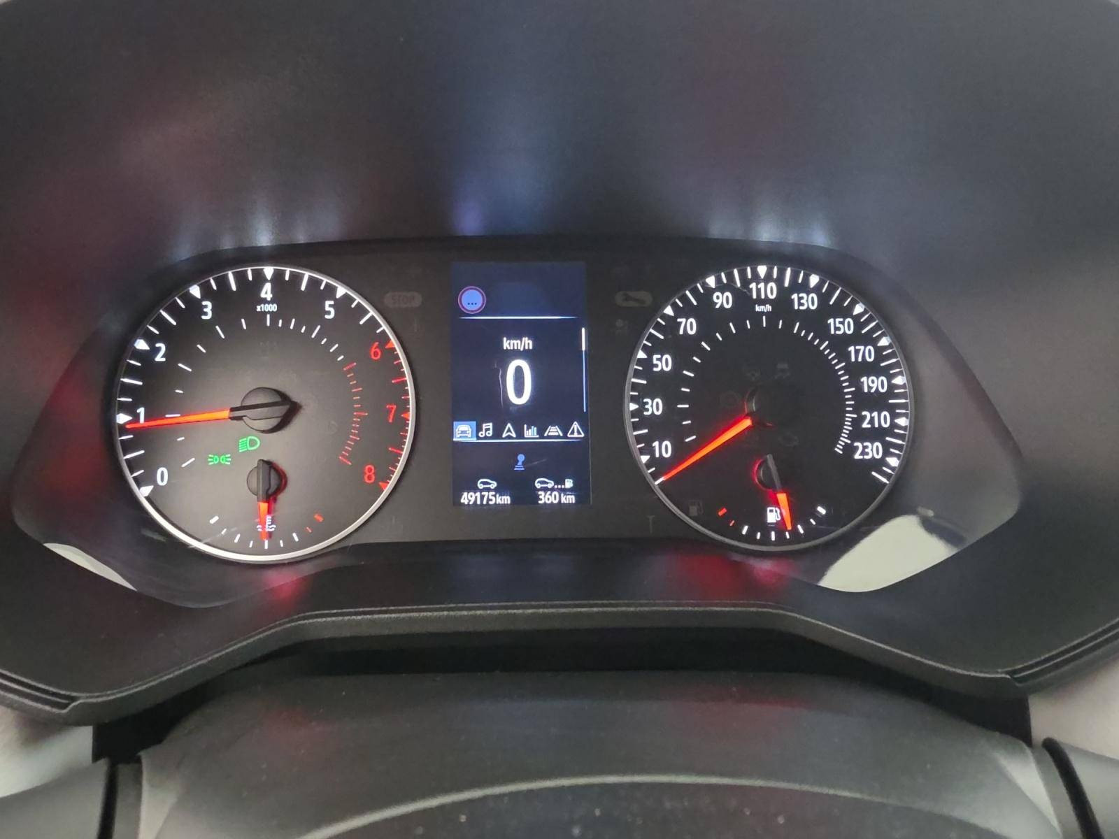 Vente en ligne Renault Clio 5 Clio TCe 90 au prix de 13 750 €