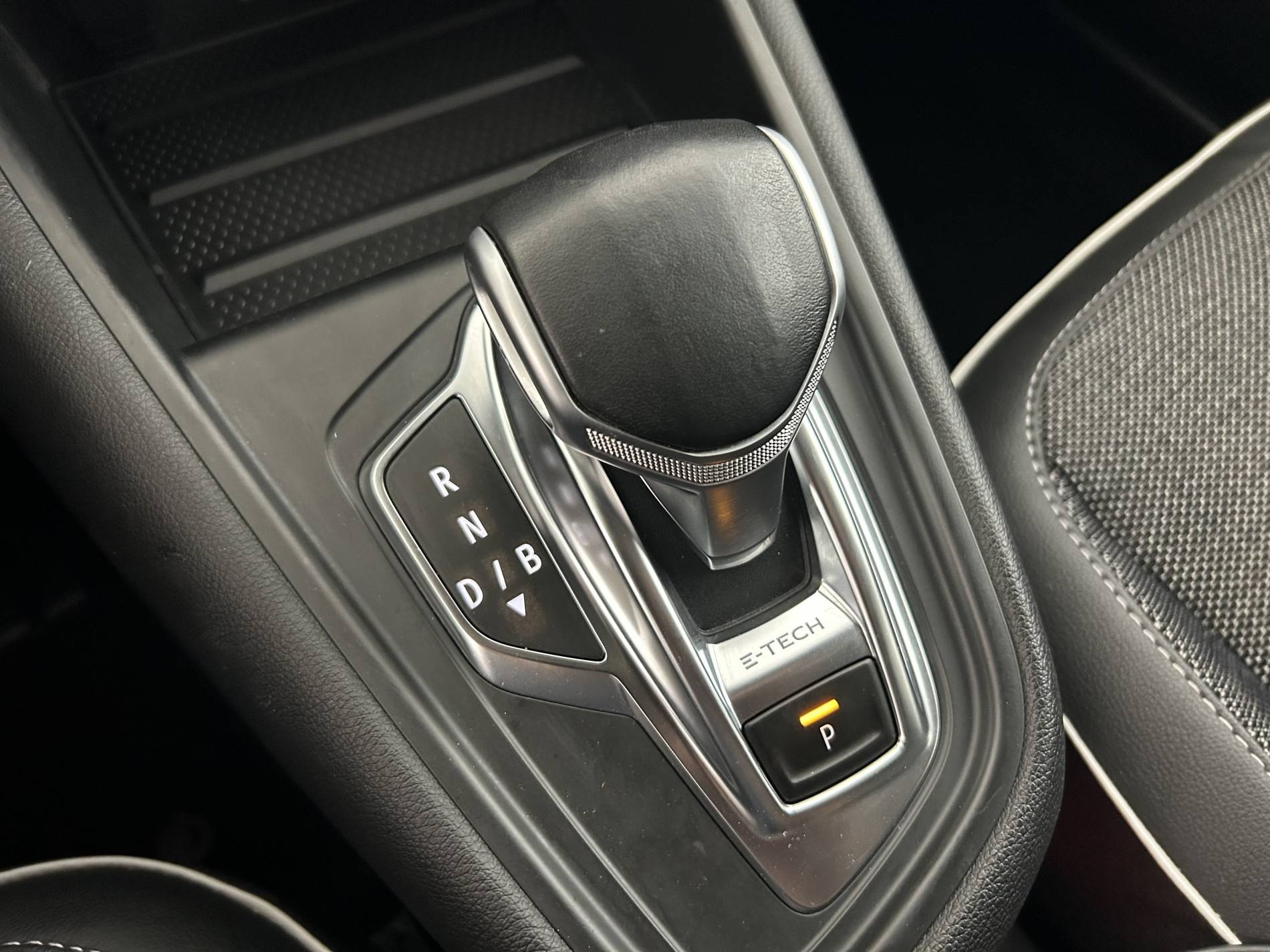 Vente en ligne Renault Captur  E-Tech Plug-in 160 au prix de 16 490 €