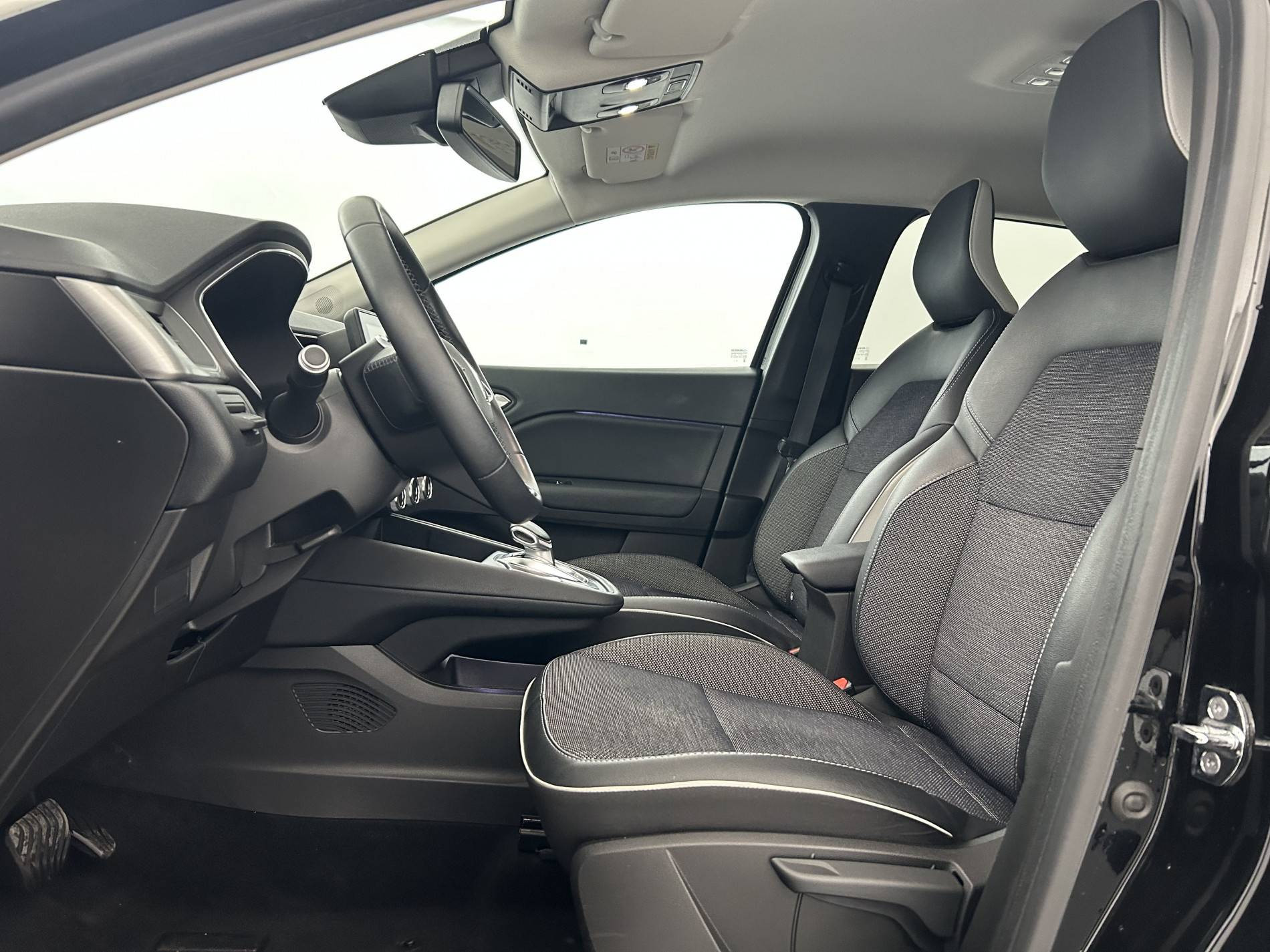 Vente en ligne Renault Captur  E-Tech Plug-in 160 au prix de 14 490 €