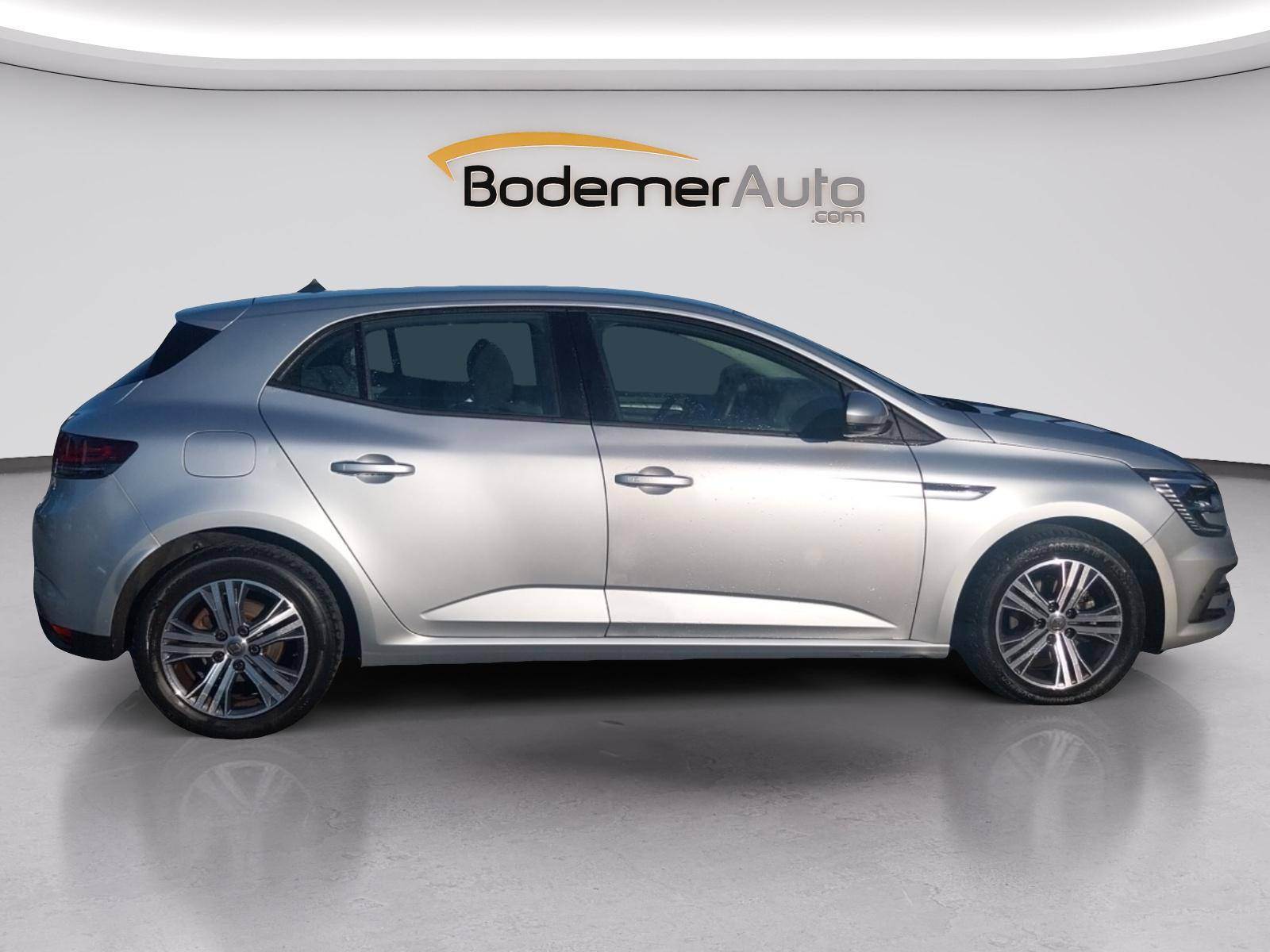 Vente en ligne Renault Megane 4  TCe 140 au prix de 15 790 €