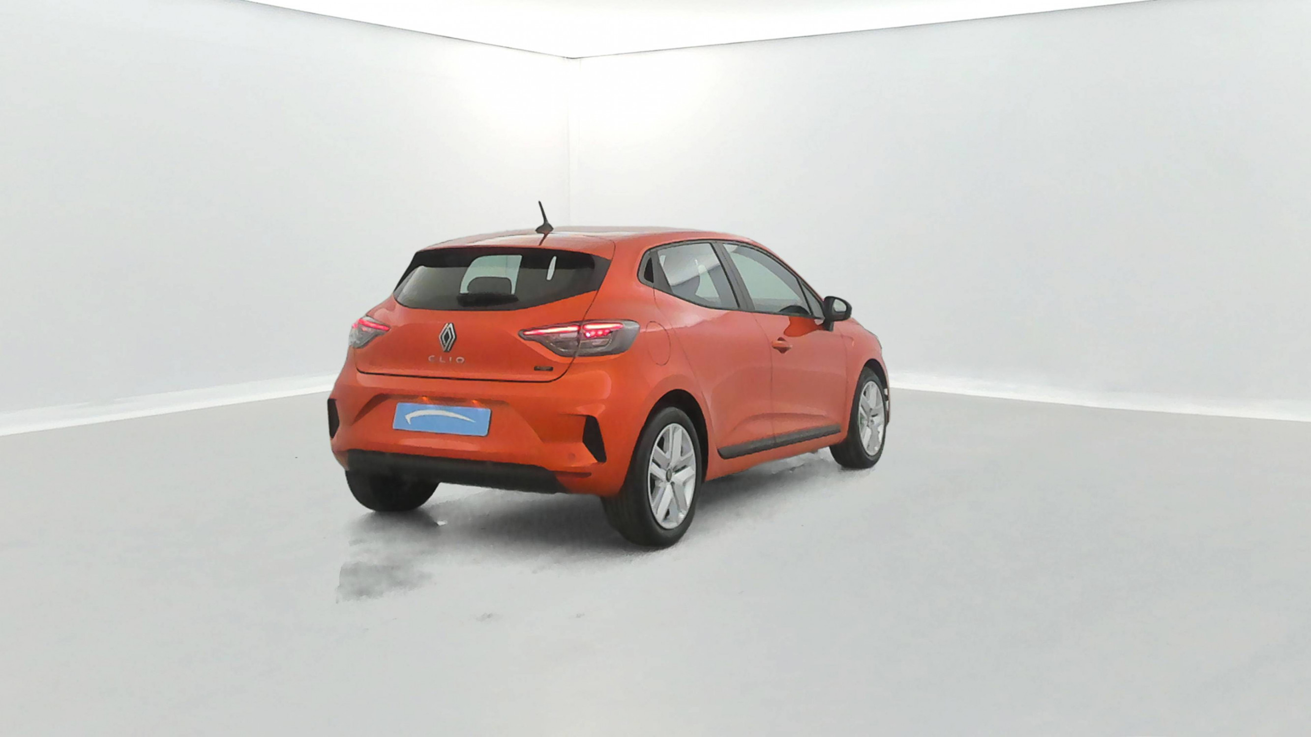 Vente en ligne Renault Clio 5 Clio E-Tech full hybrid 145 ch GSR2 au prix de 19 990 €